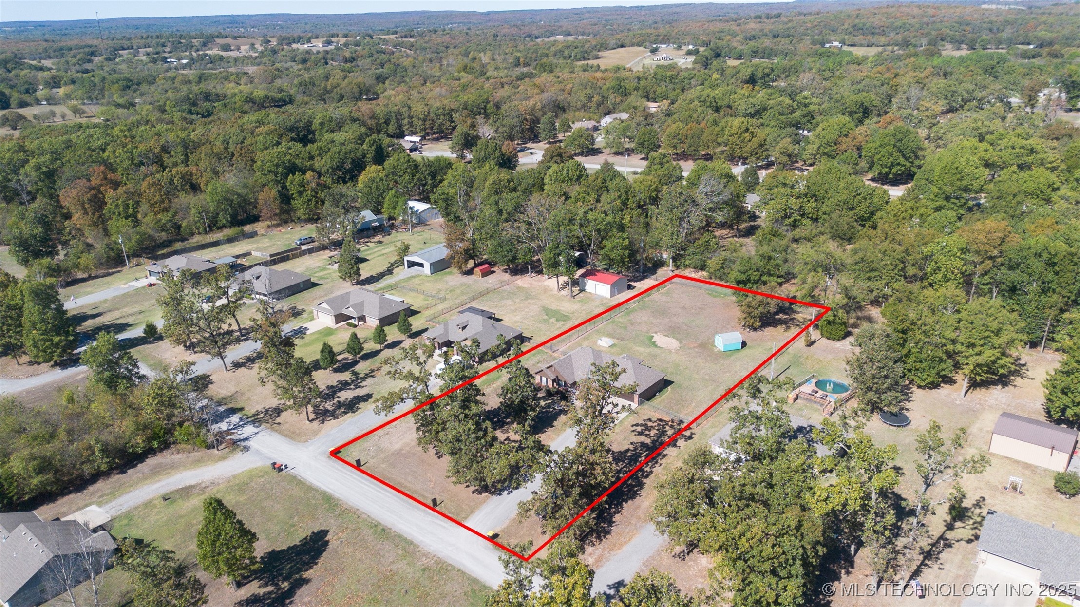 12910 W Southern Oaks Street Property Photo 25