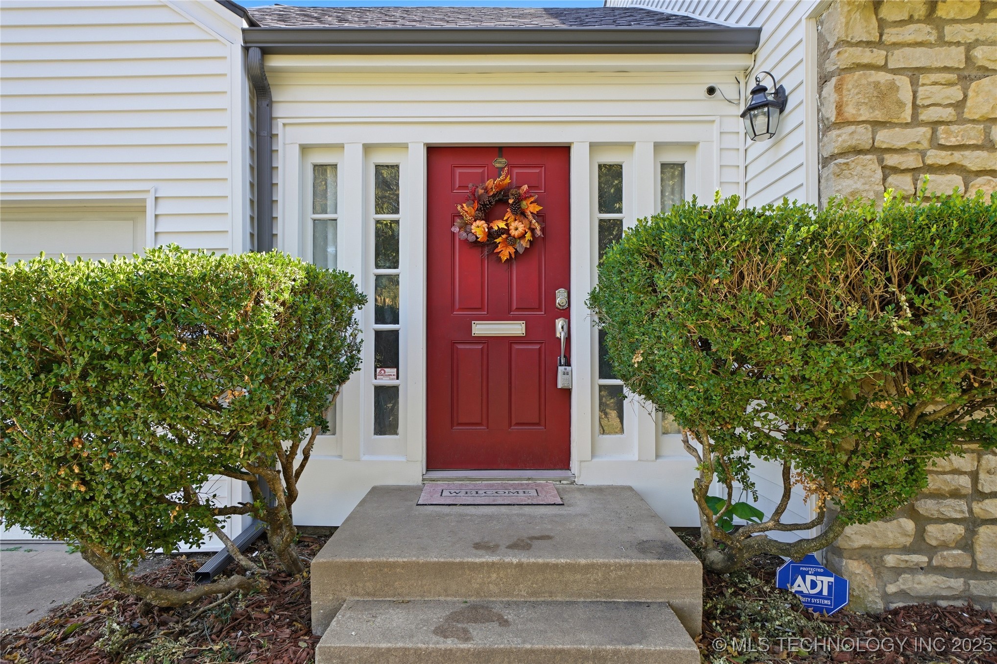 1335 S Urbana Avenue