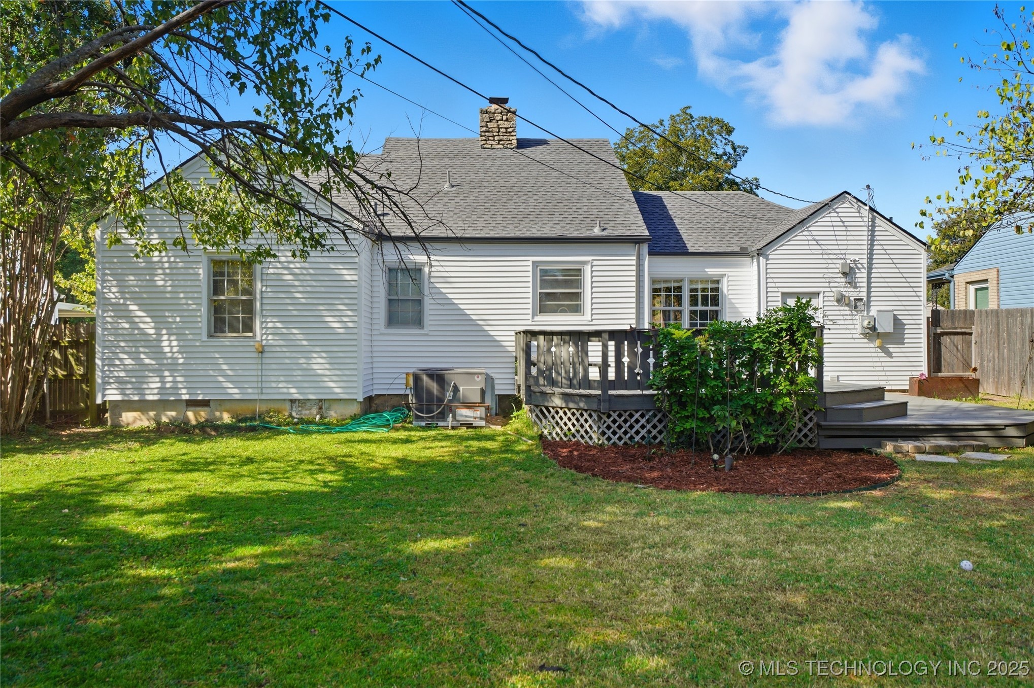 1335 S Urbana Avenue Property Photo 36