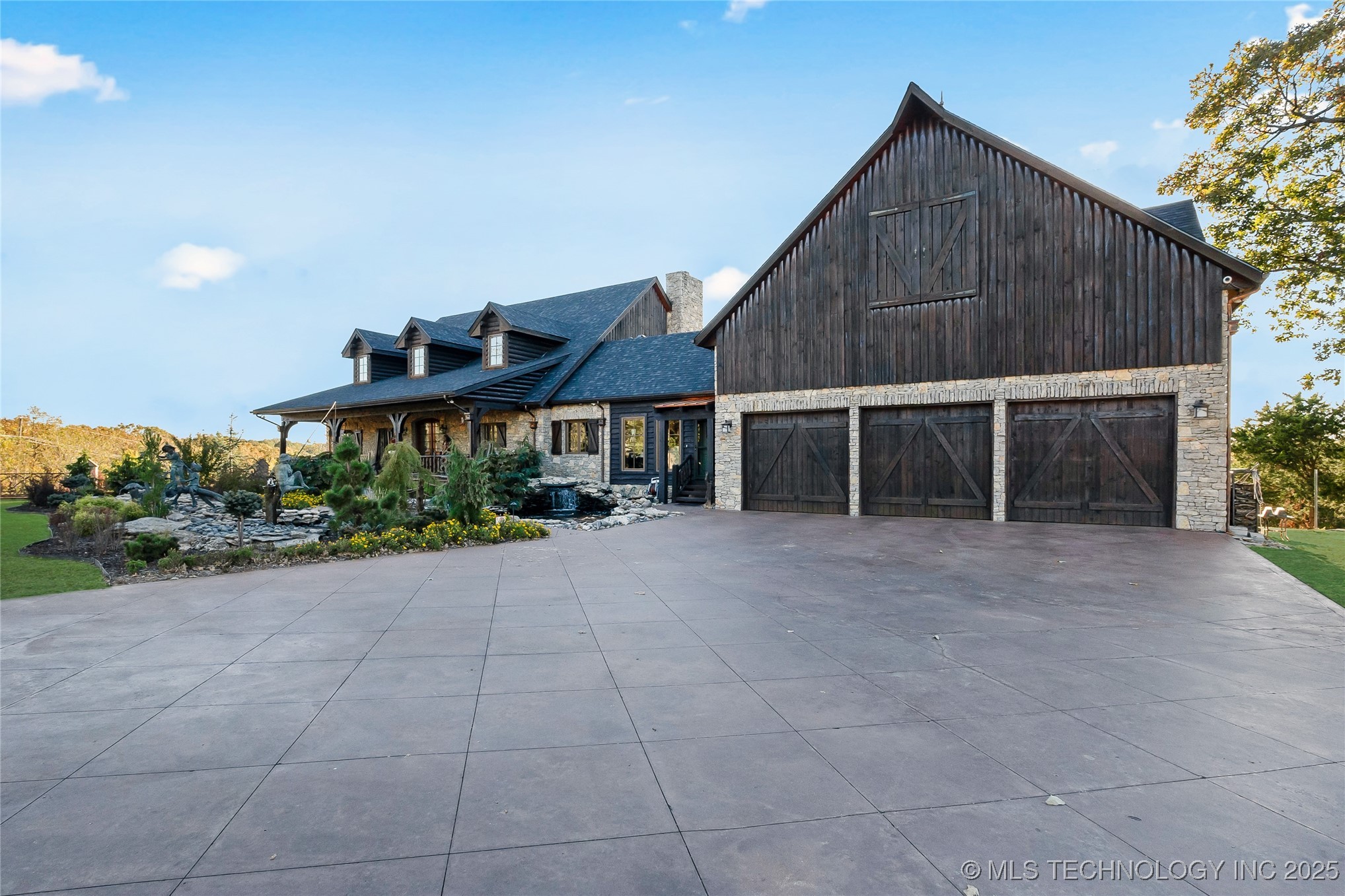 13623 S 97th Avenue W Property Photo 2