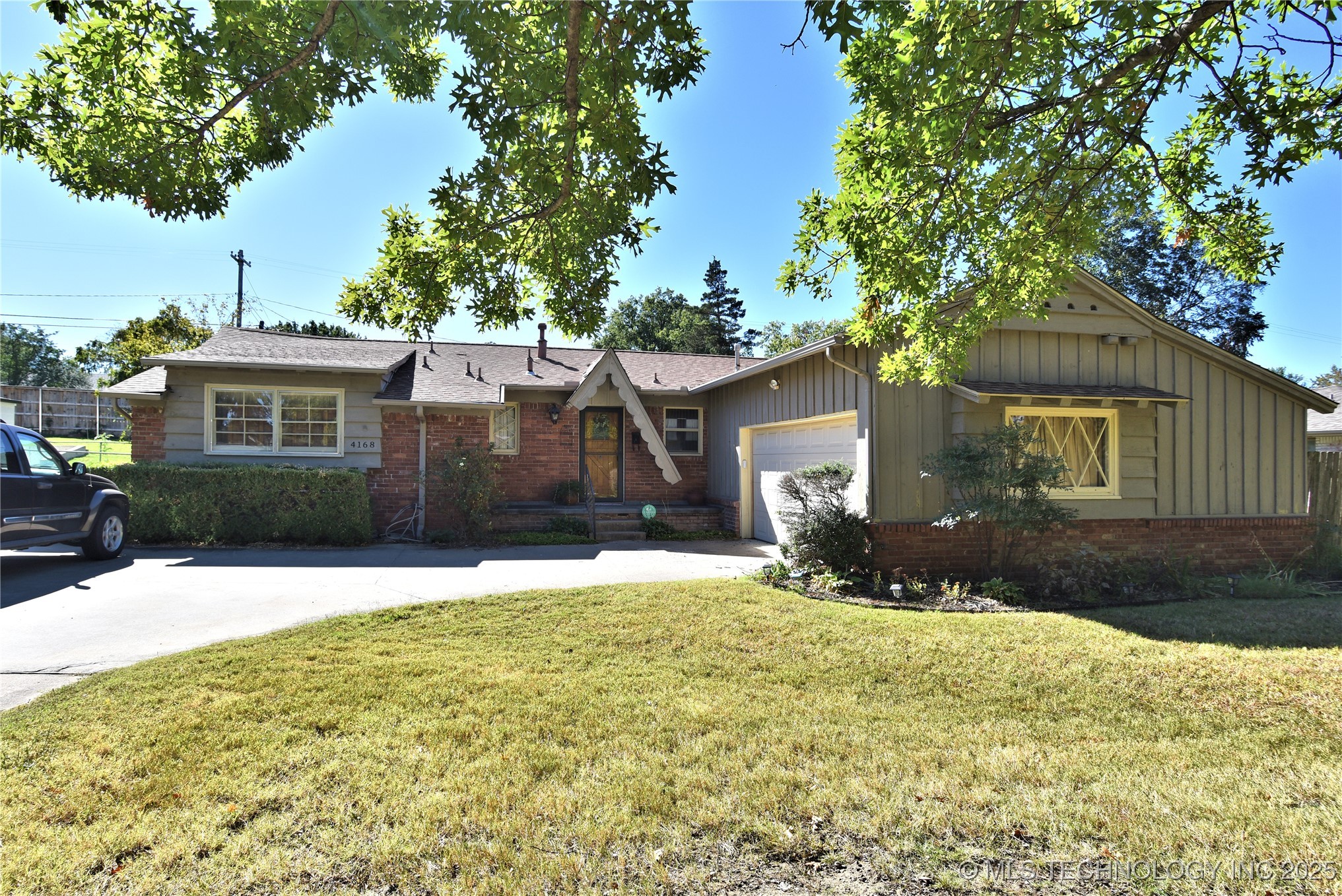 4168 E 46th Place Property Photo 1