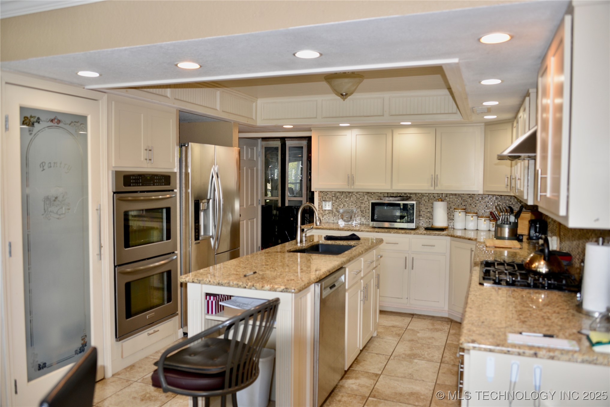 28204 Turkey Pen Hollow Road Property Photo 3