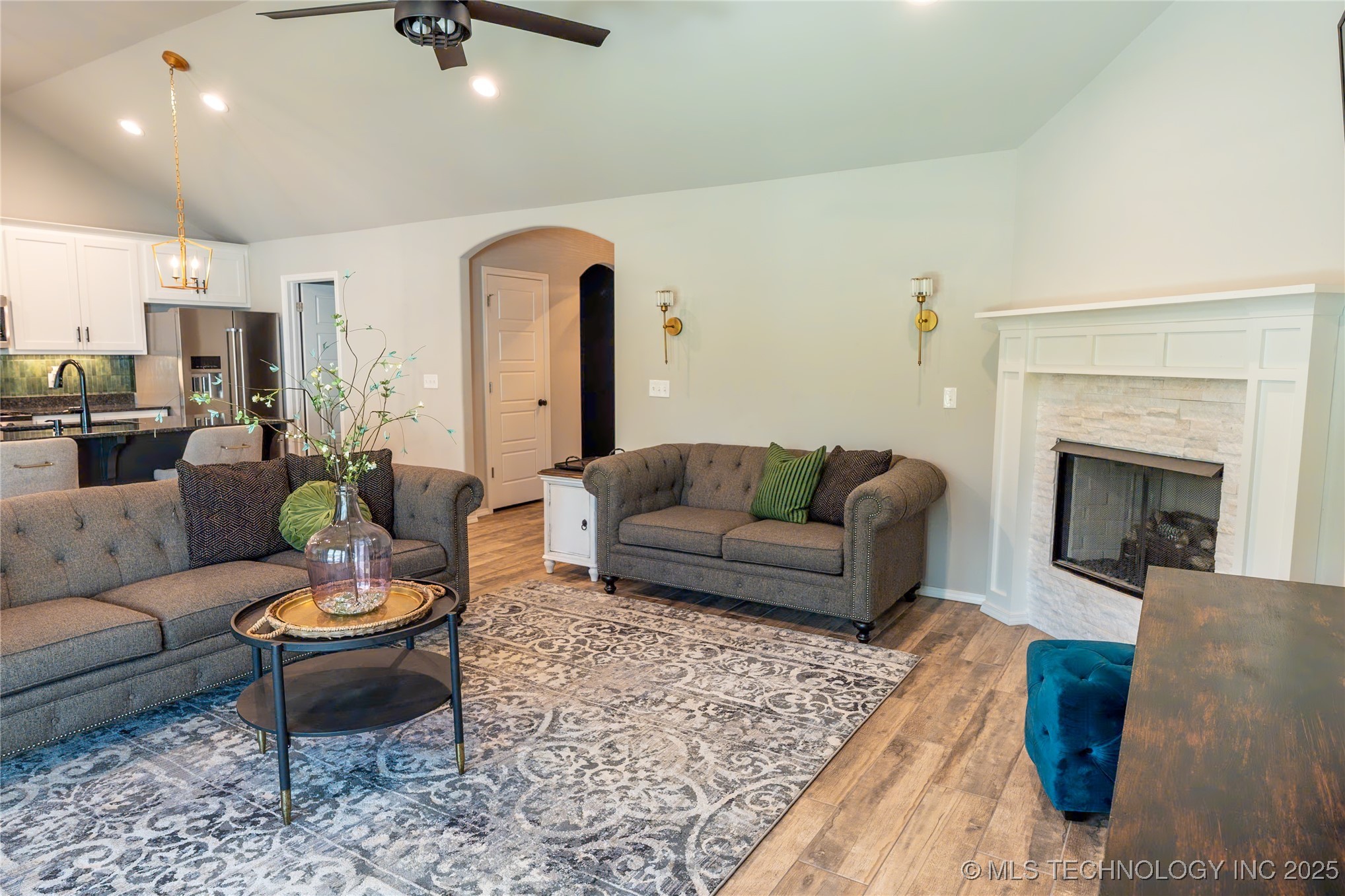 6617 S 22nd Court Property Photo 5