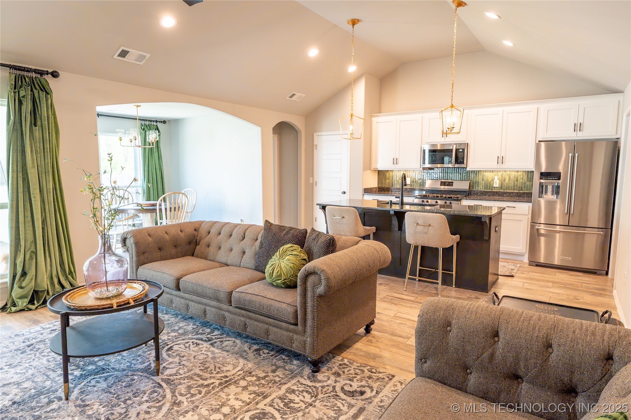 6617 S 22nd Court Property Photo 6