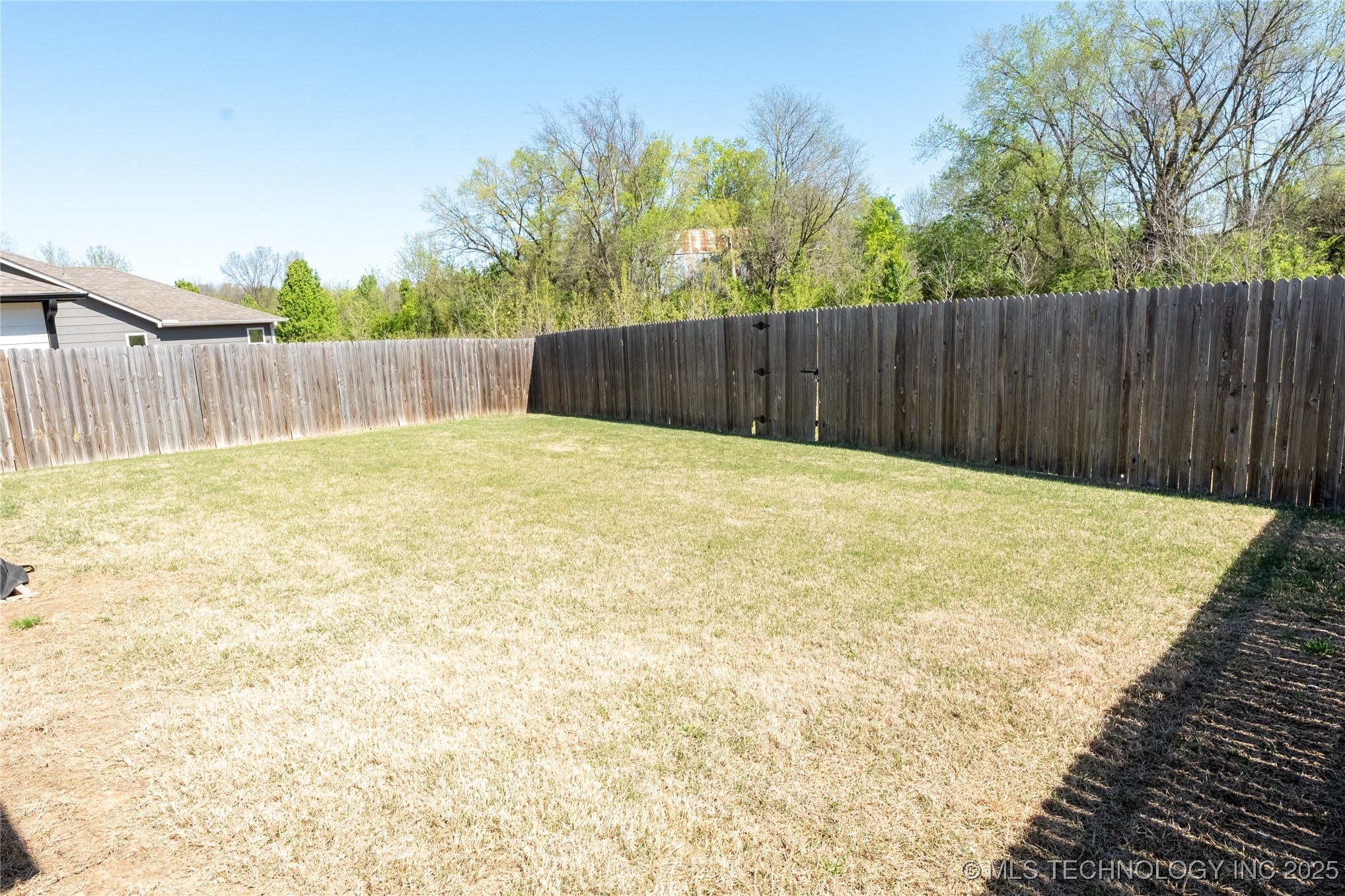 6617 S 22nd Court Property Photo 32