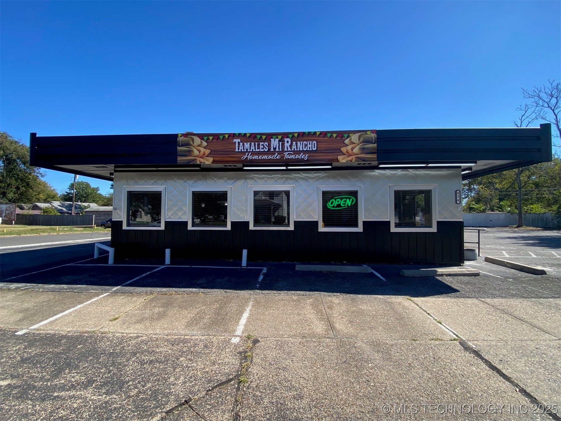 828 Eastside Boulevard Property Photo 1