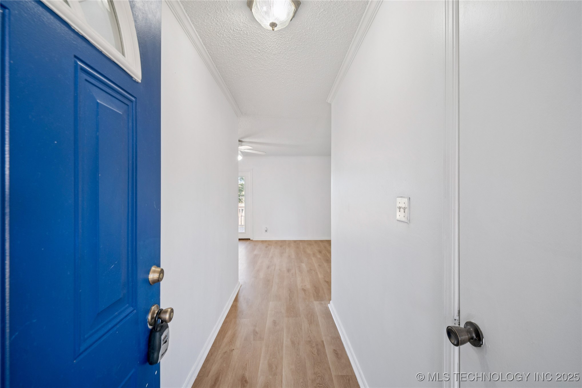 2201 S 133rd East Avenue Property Photo 5