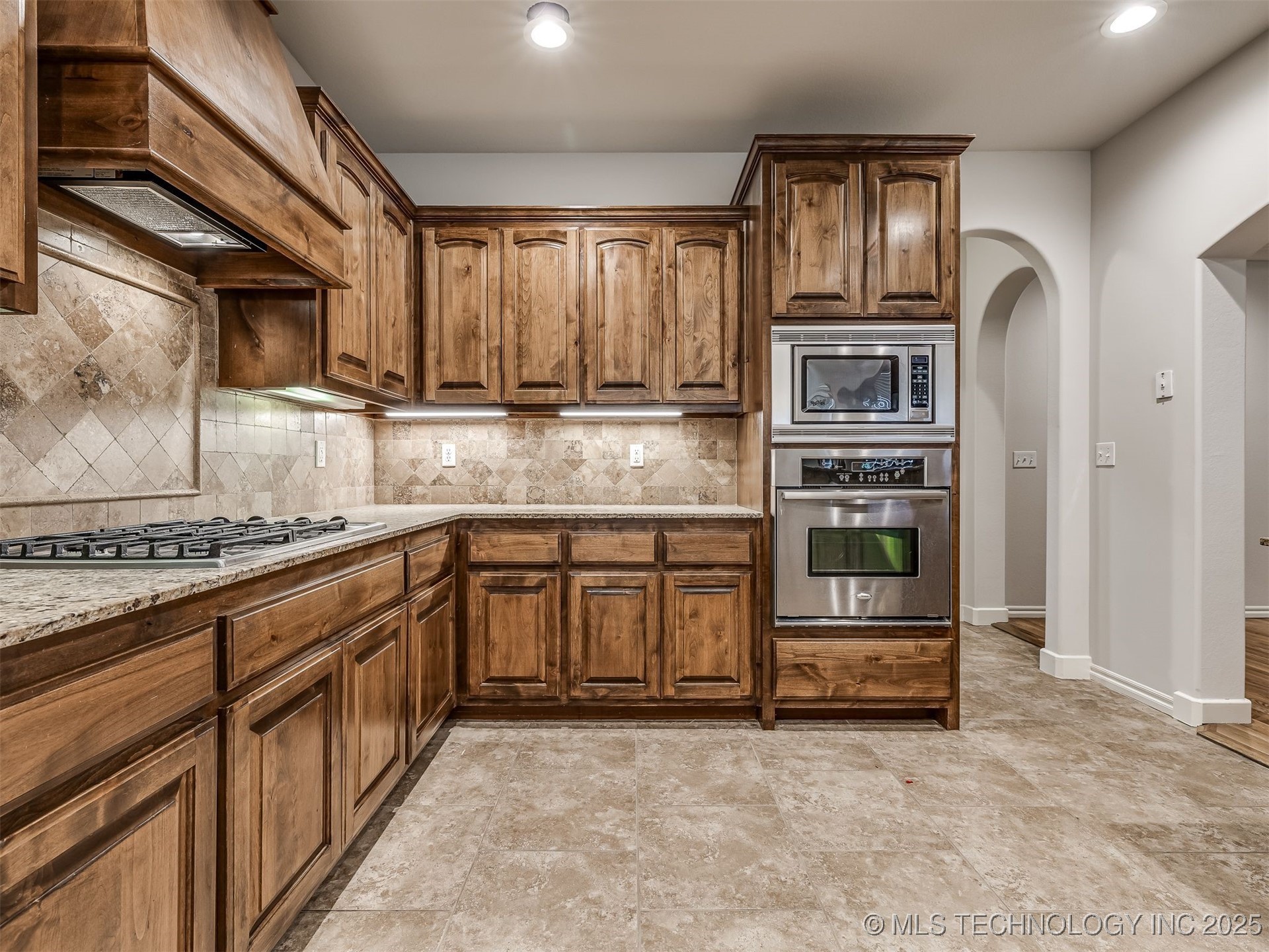 6083 E 143rd Place Property Photo 16