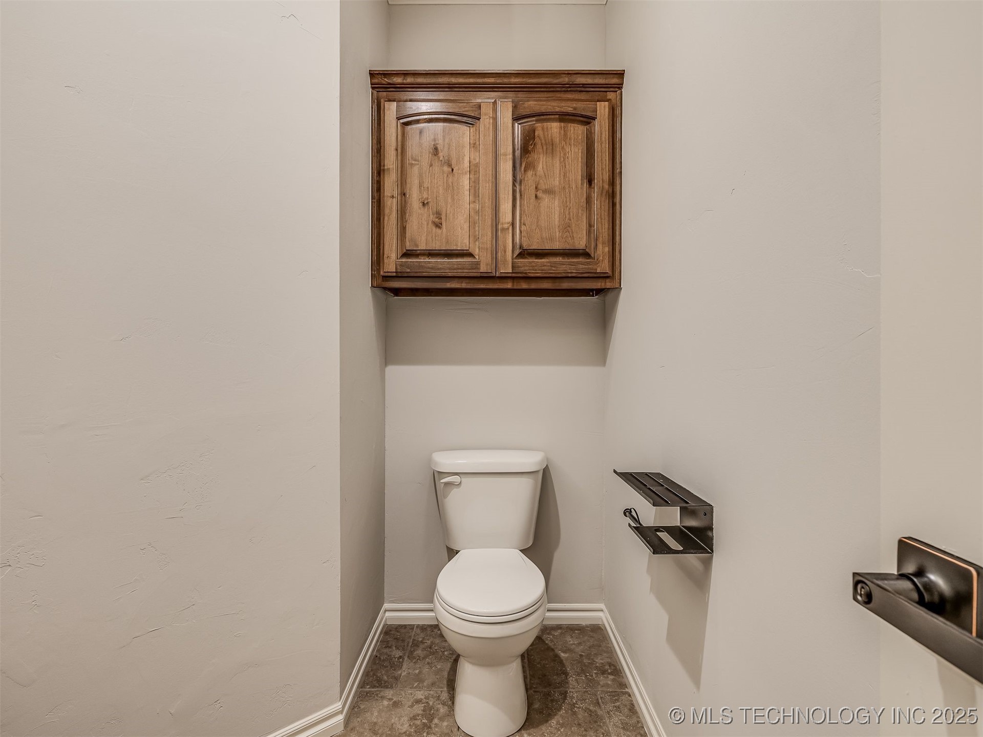 6083 E 143rd Place Property Photo 32