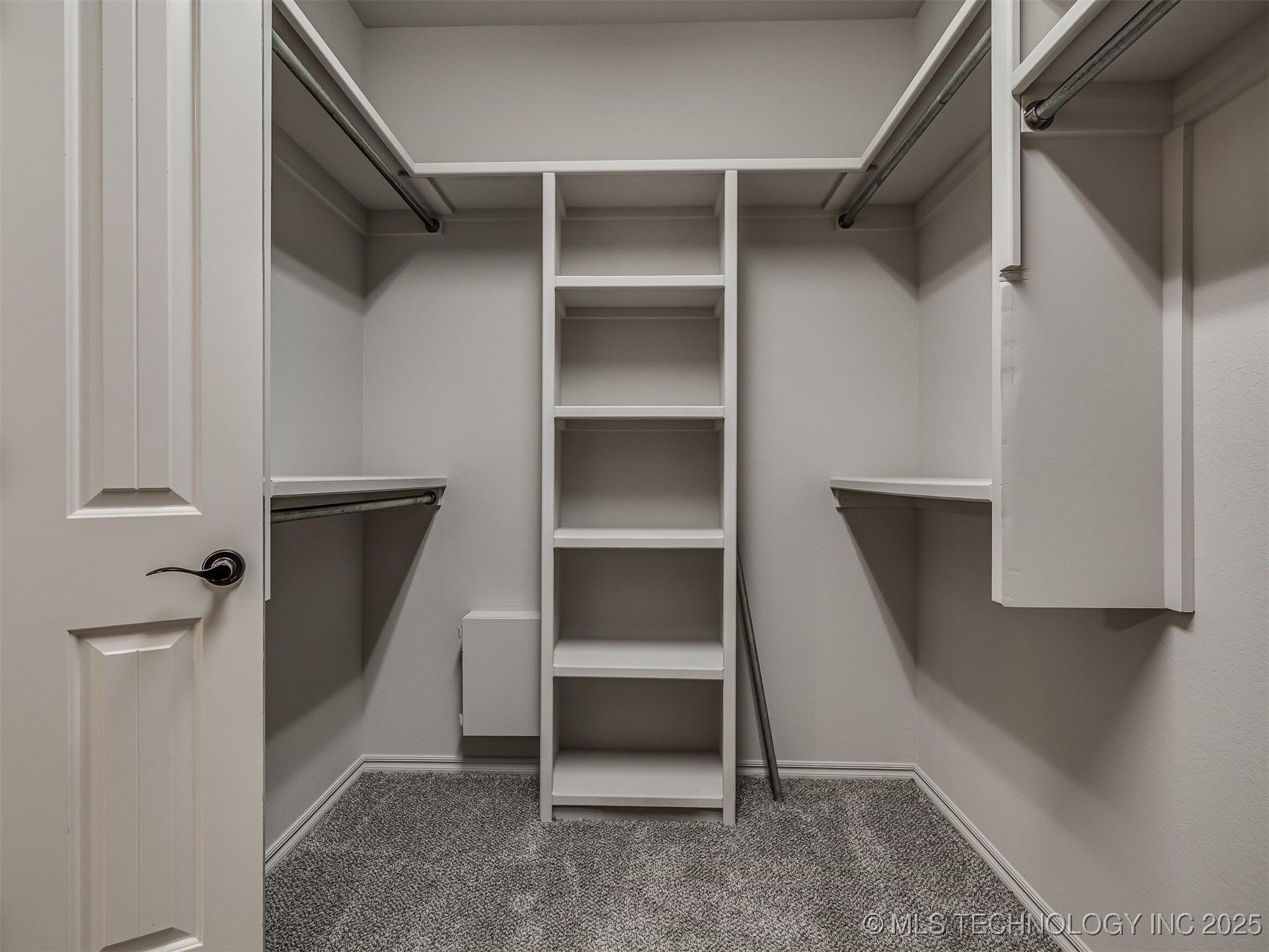 6083 E 143rd Place Property Photo 48