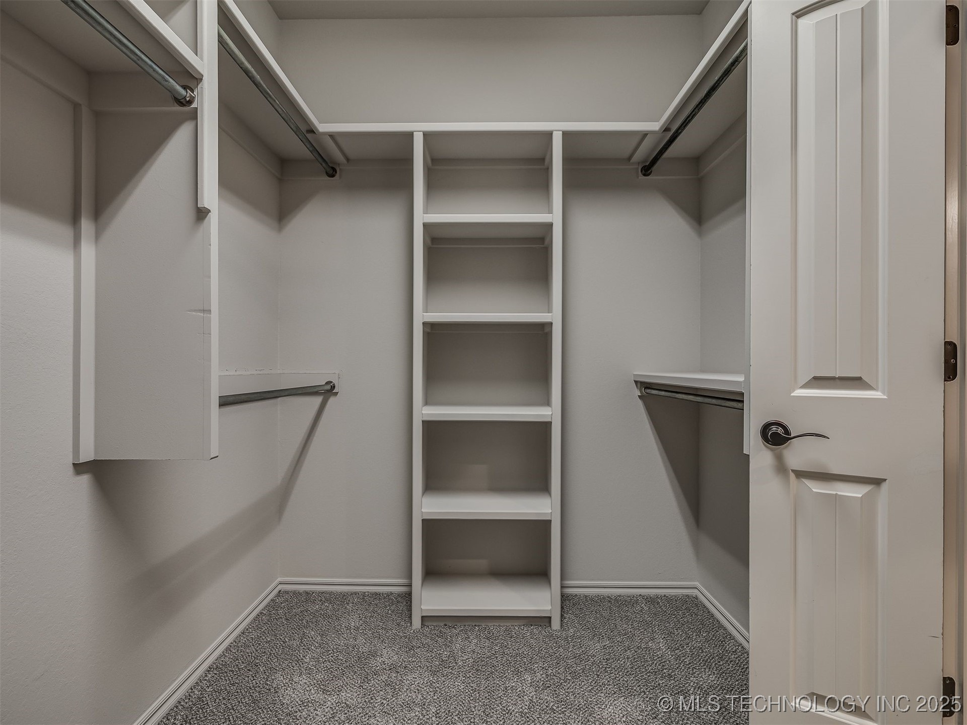 6083 E 143rd Place Property Photo 49