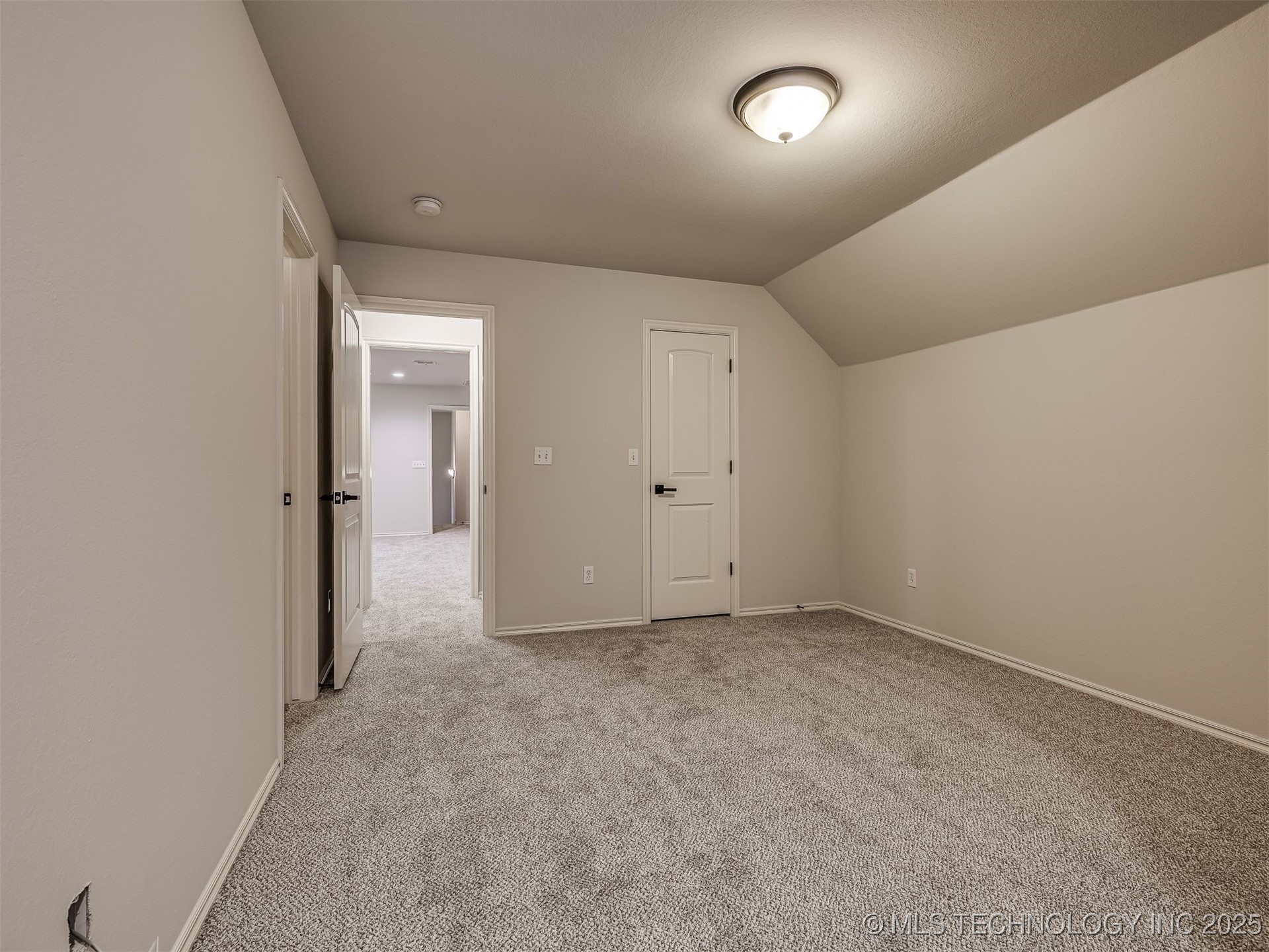 6083 E 143rd Place Property Photo 67