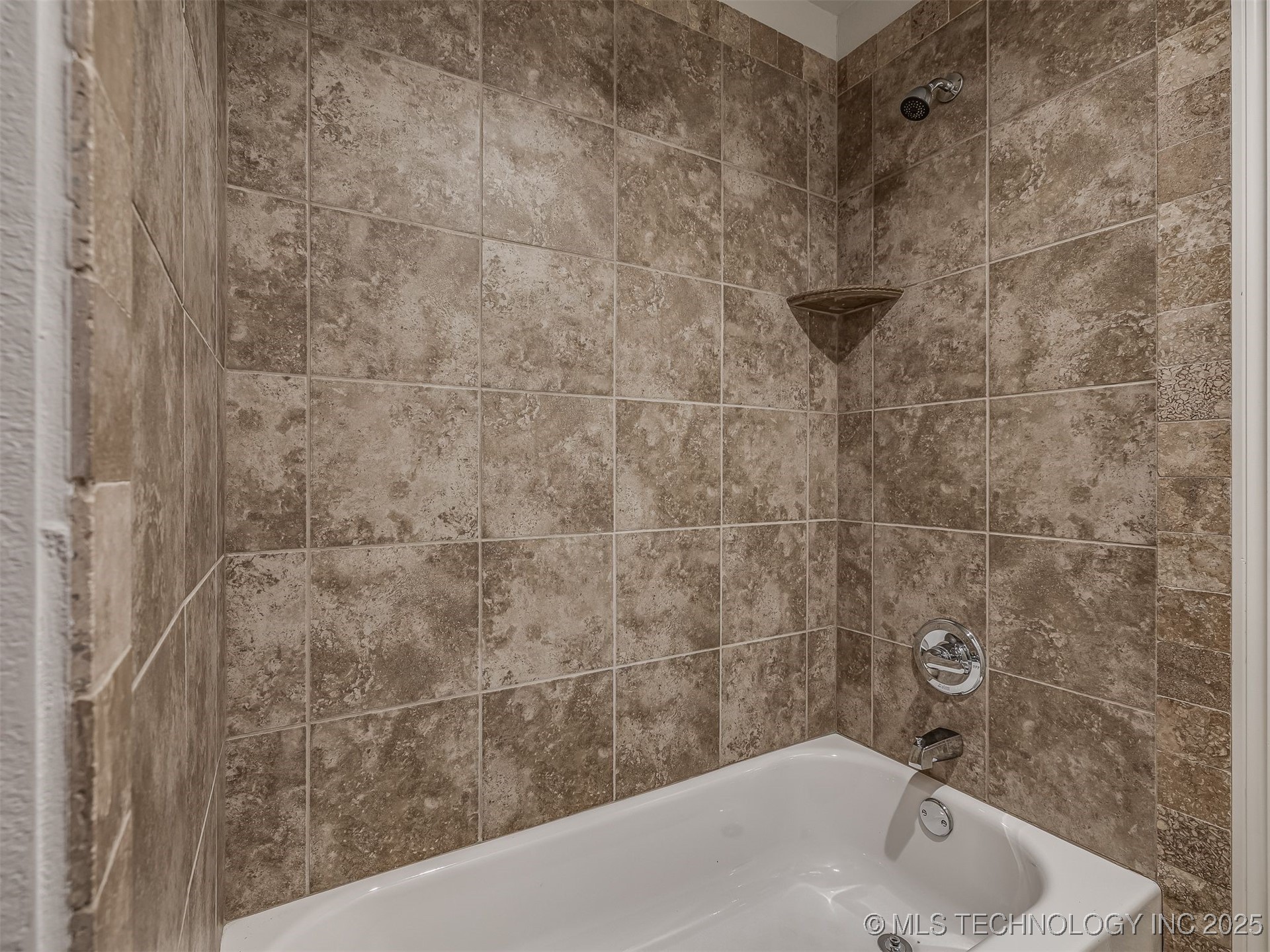 6083 E 143rd Place Property Photo 75