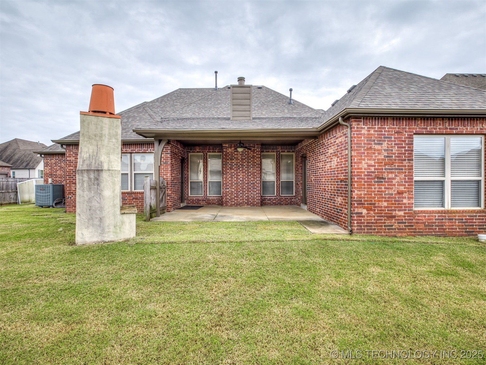 6083 E 143rd Place Property Photo 81