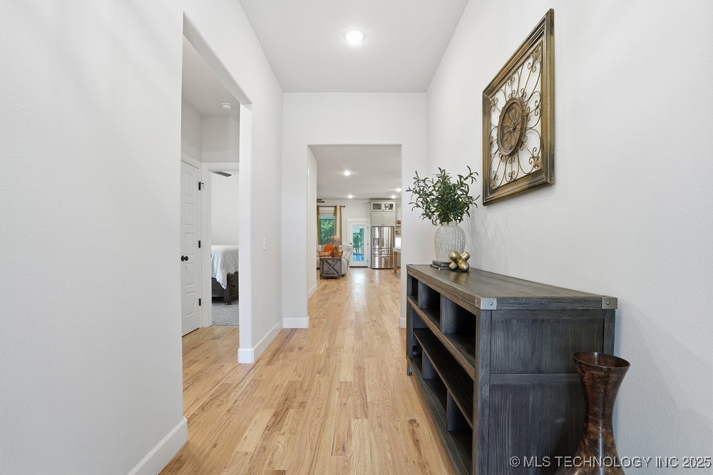 9218 N 141st East Avenue Property Photo 4