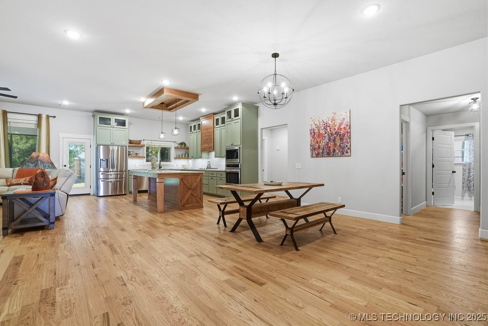 9218 N 141st East Avenue Property Photo 5