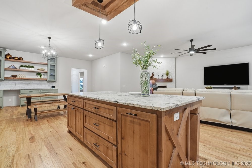 9218 N 141st East Avenue Property Photo 14