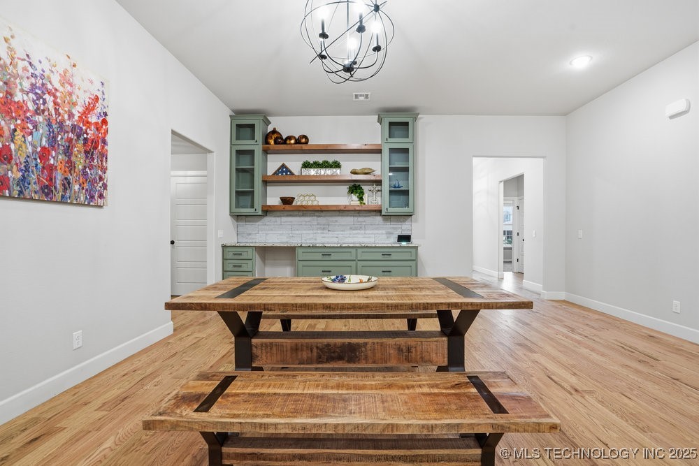 9218 N 141st East Avenue Property Photo 16