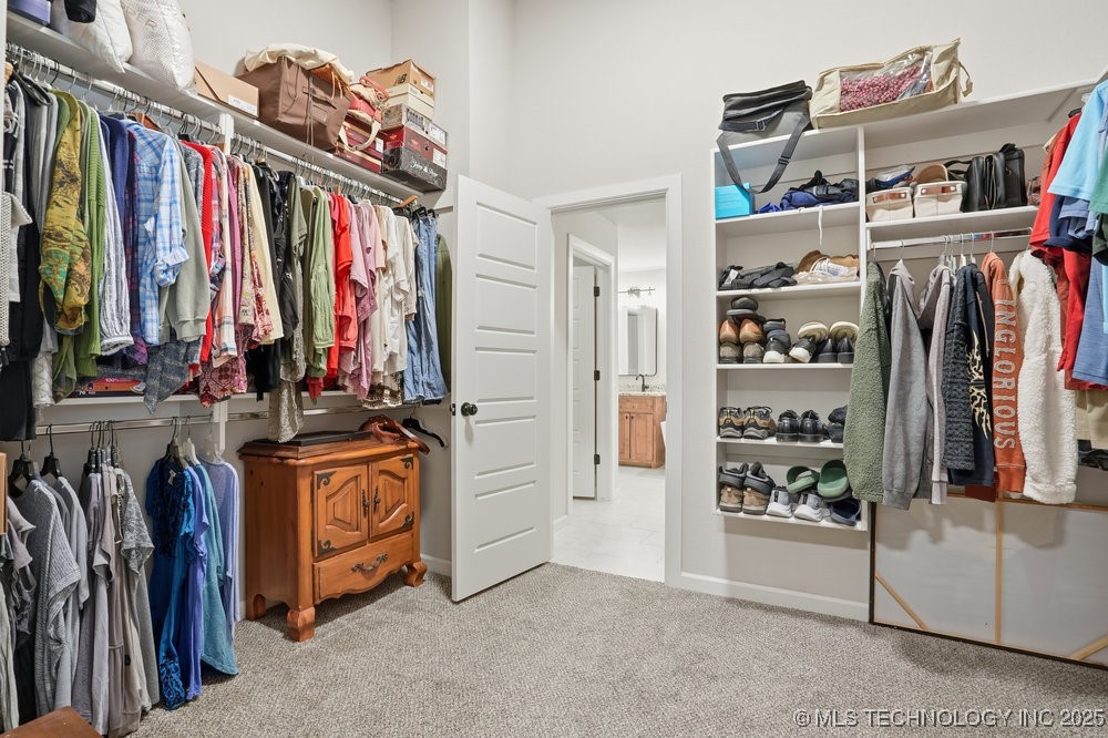 9218 N 141st East Avenue Property Photo 26