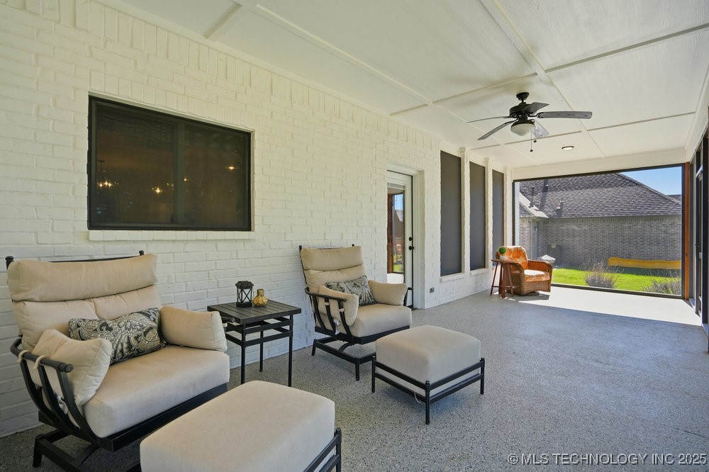 9218 N 141st East Avenue Property Photo 36