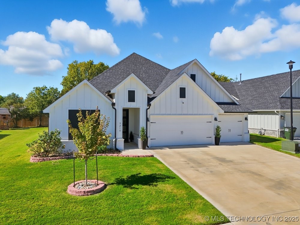 9218 N 141st East Avenue Property Photo 39