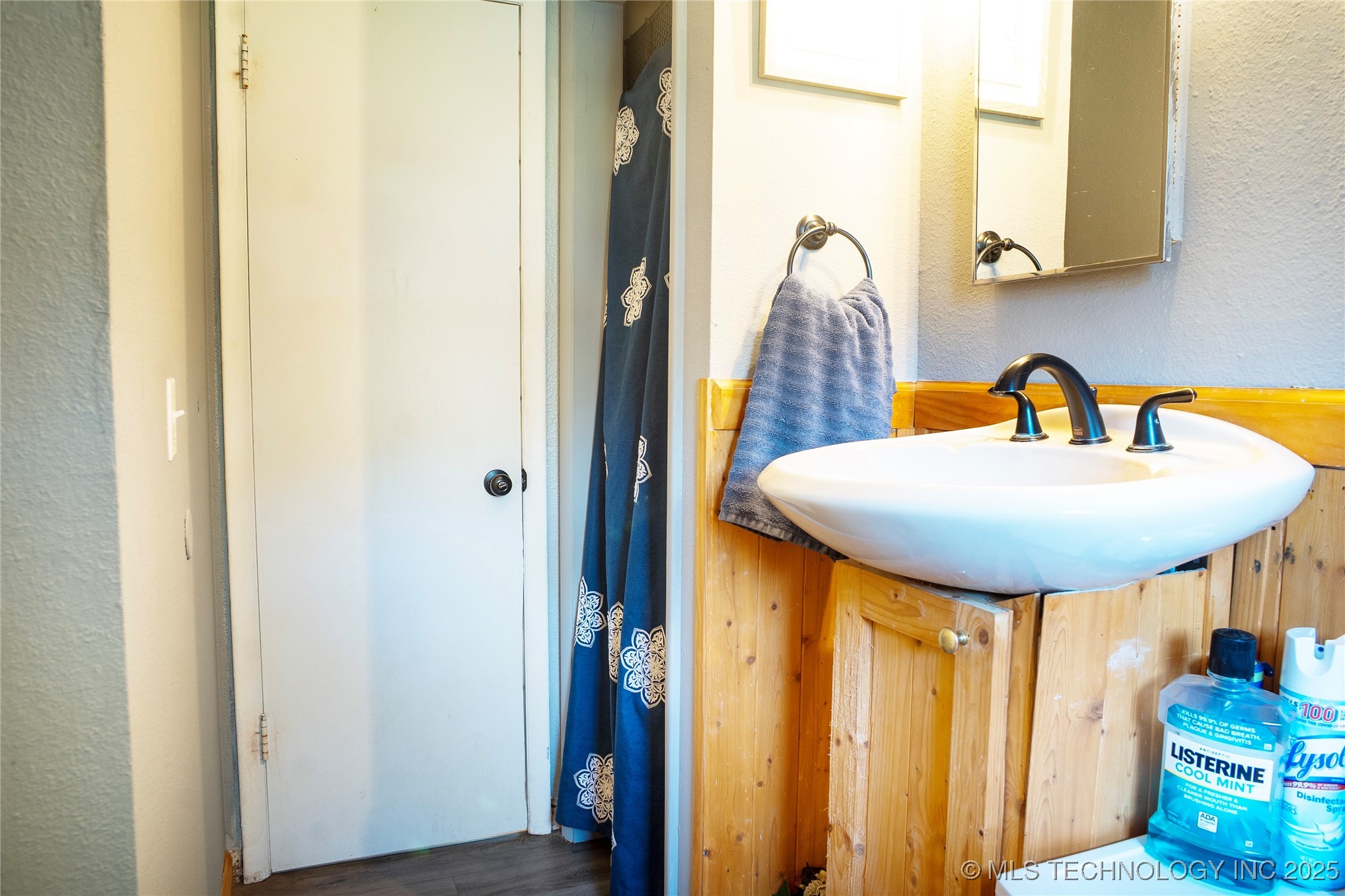 466022 E 800 Property Photo 18