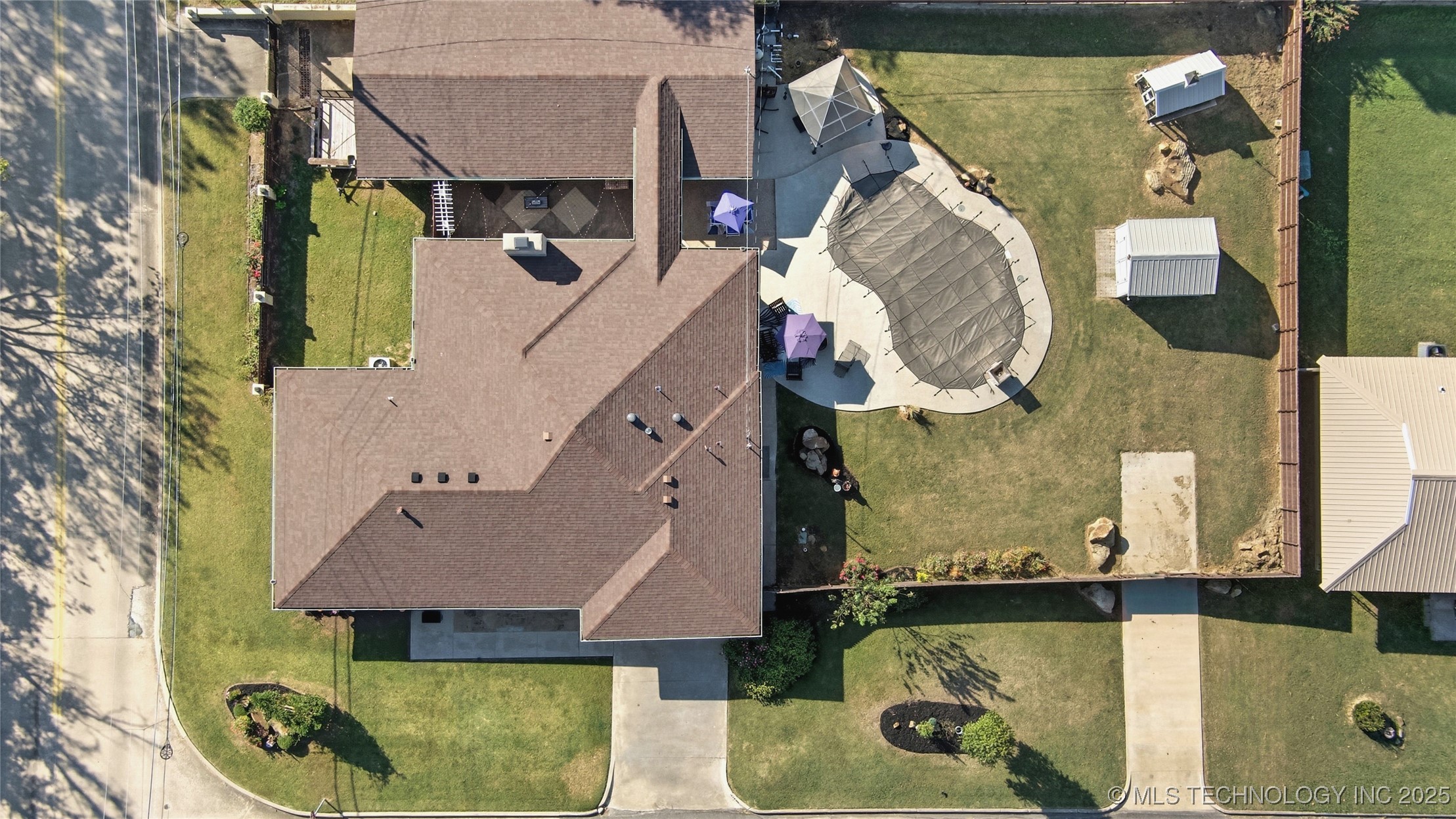 1314 Vieux Drive Property Photo 4