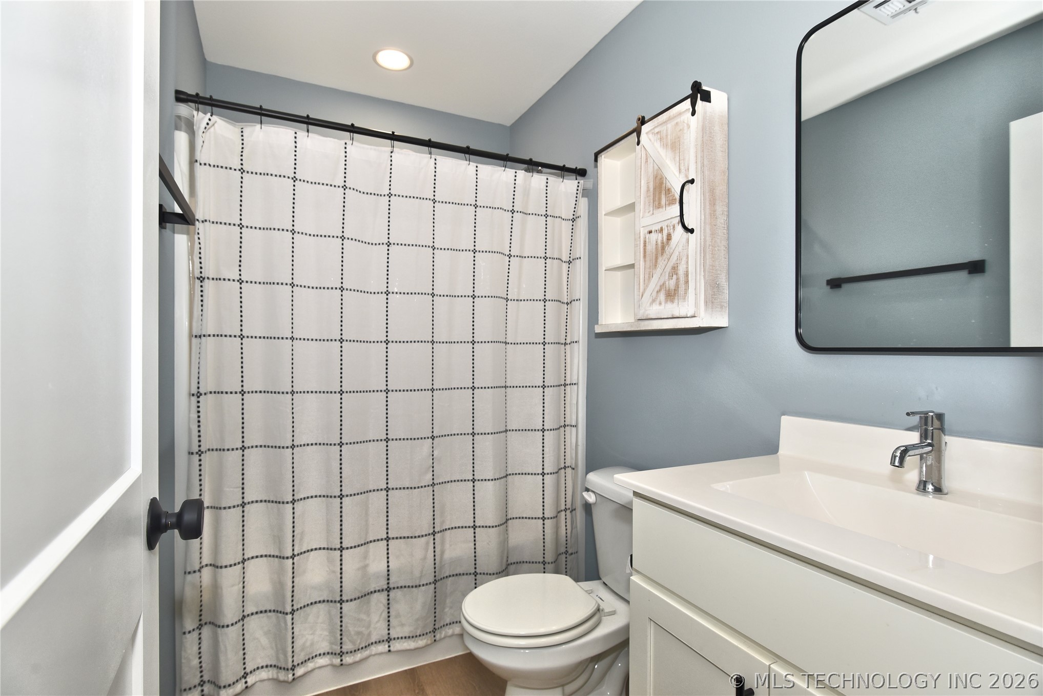 8901 N 63rd Avenue E Property Photo 25