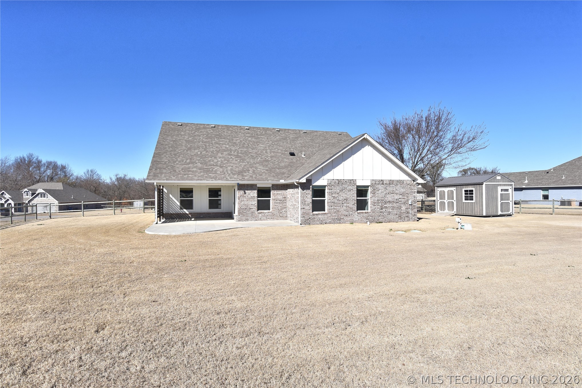 8901 N 63rd Avenue E Property Photo 30