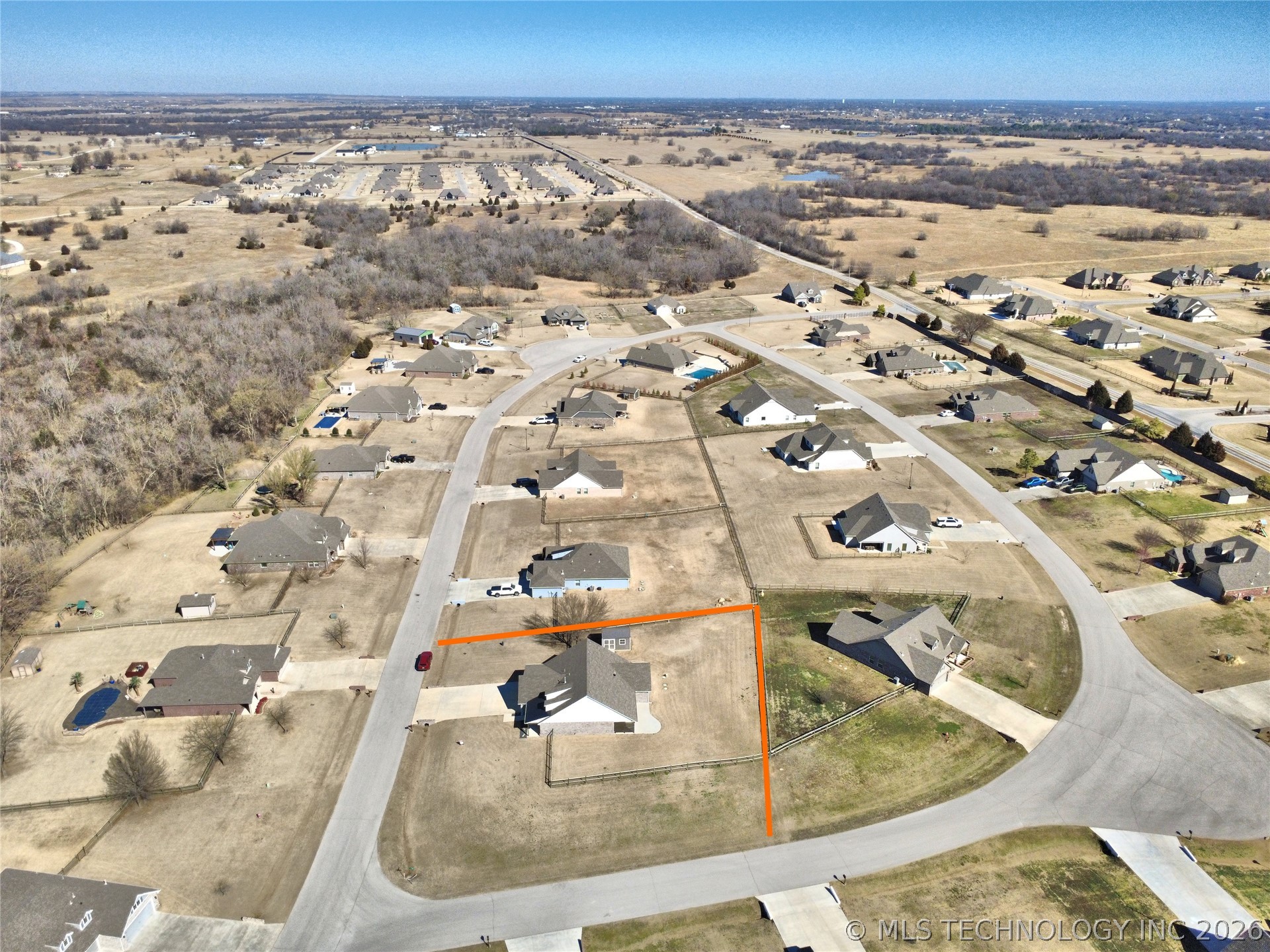 8901 N 63rd Avenue E Property Photo 37