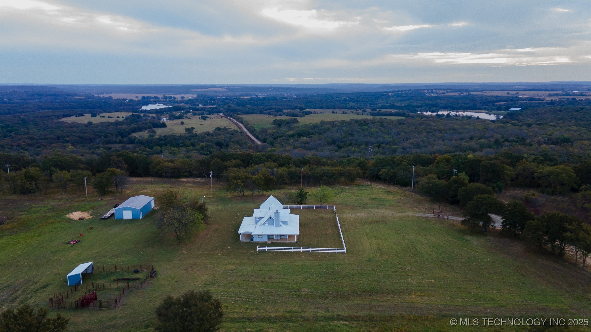 7862 E County Road 1195 Property Photo 5