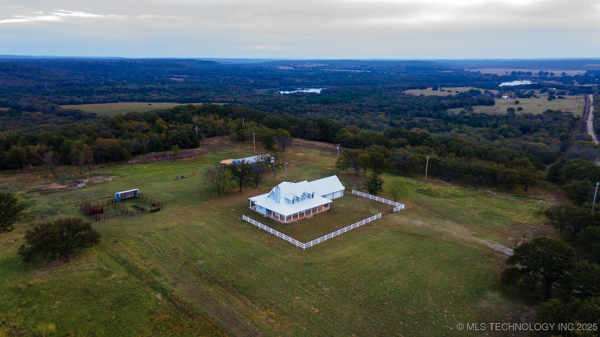 7862 E County Road 1195 Property Photo 6