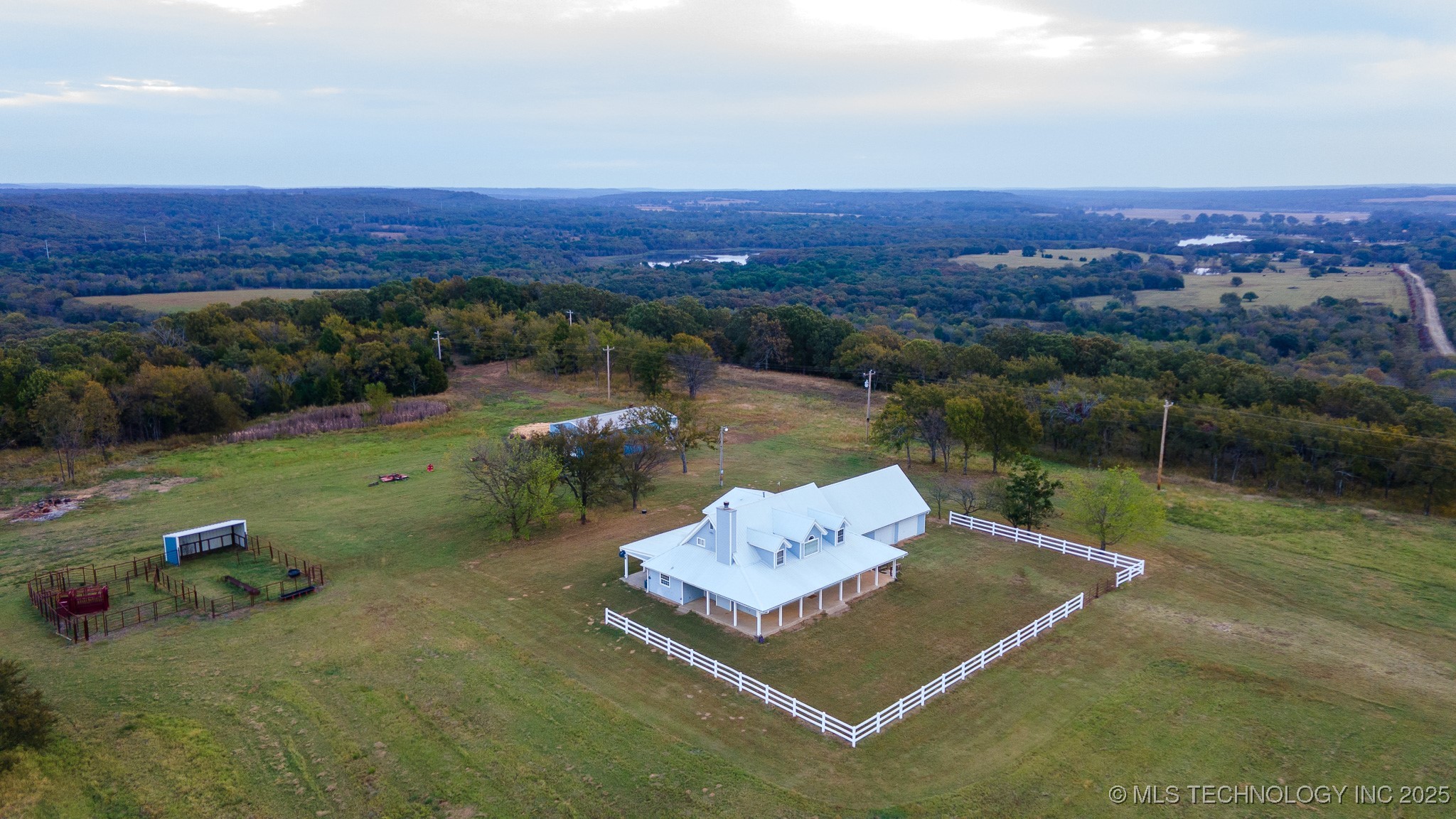 7862 E County Road 1195 Property Photo 14
