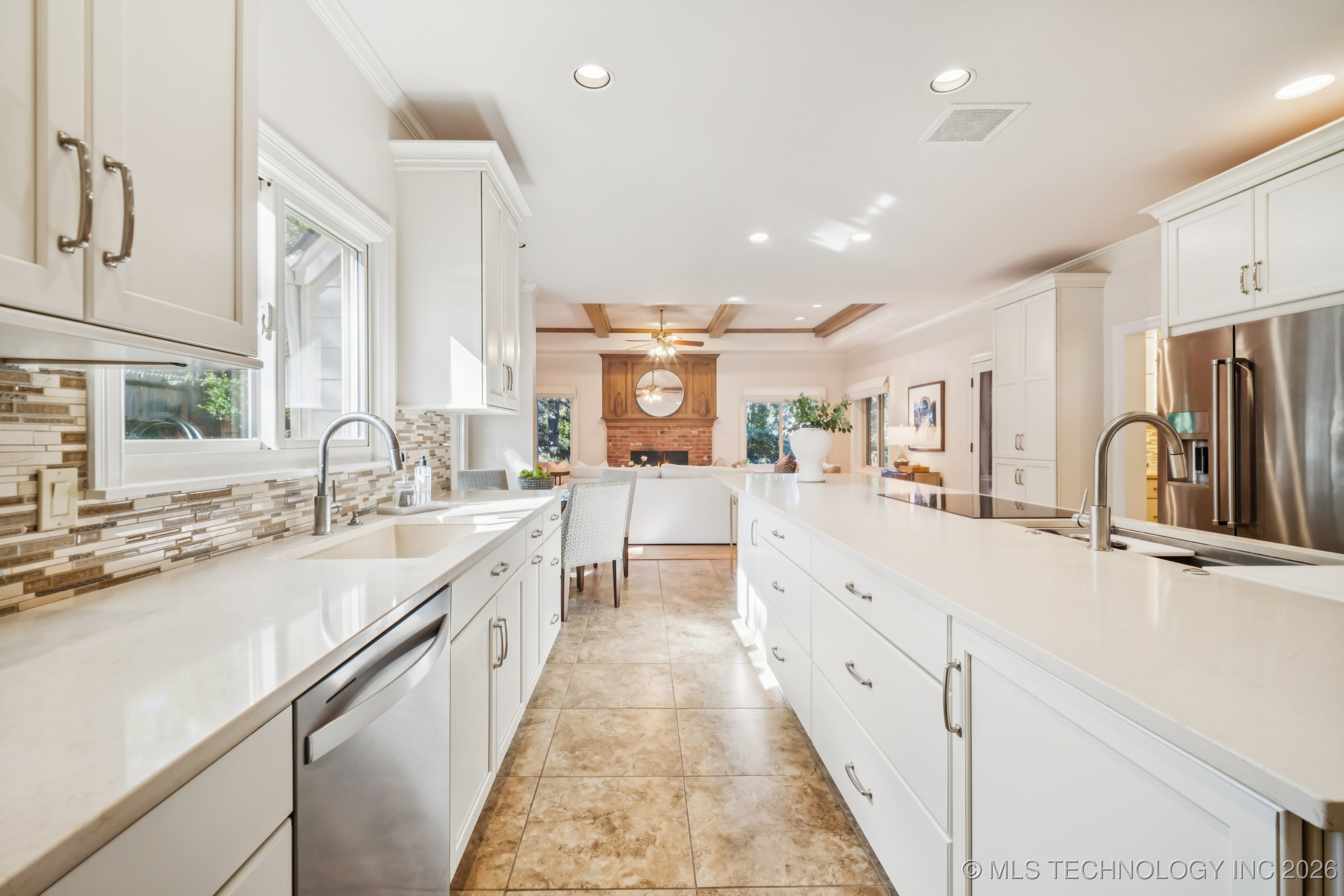 3038 S Utica Avenue Property Photo 11