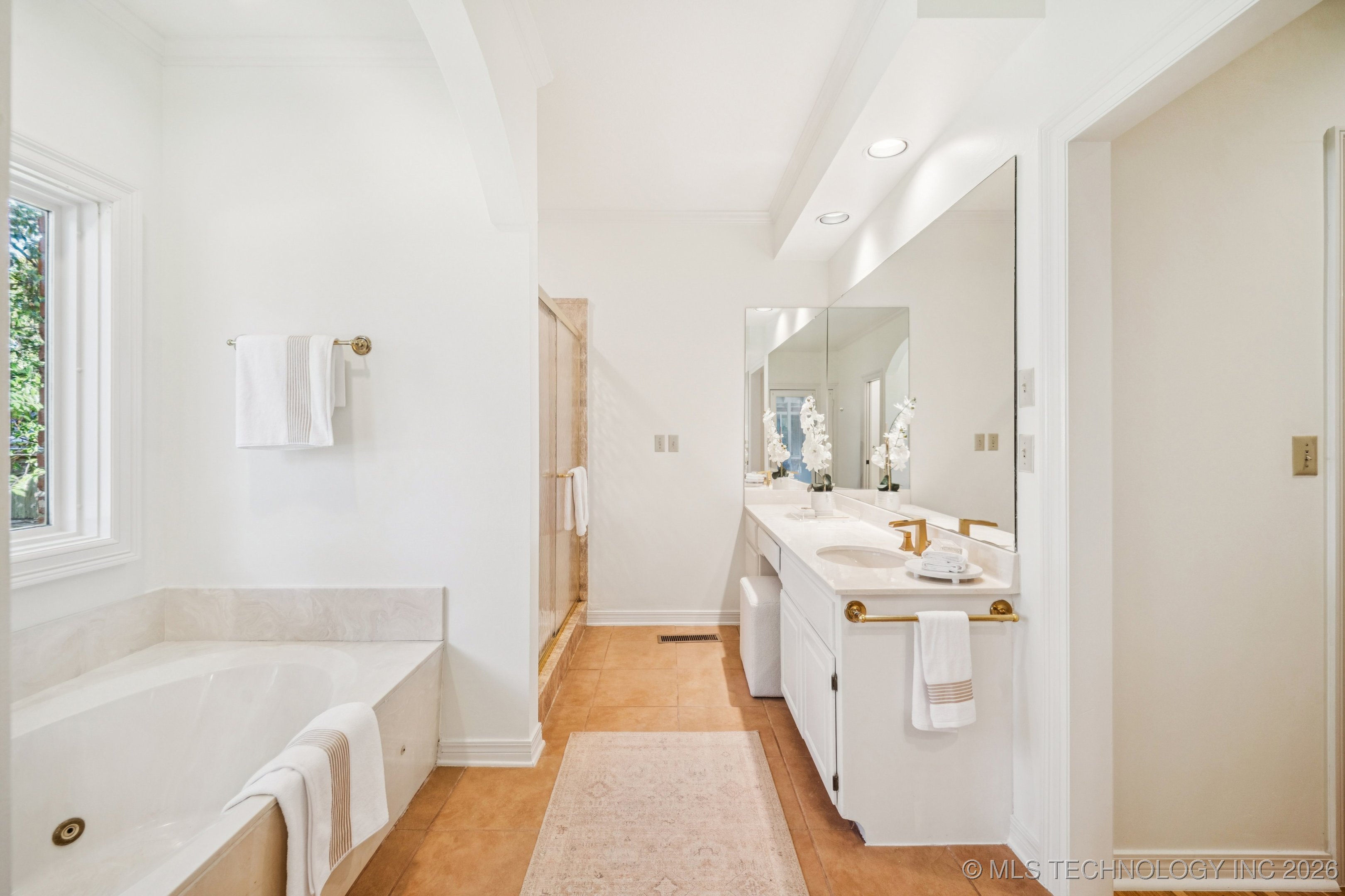 3038 S Utica Avenue Property Photo 19