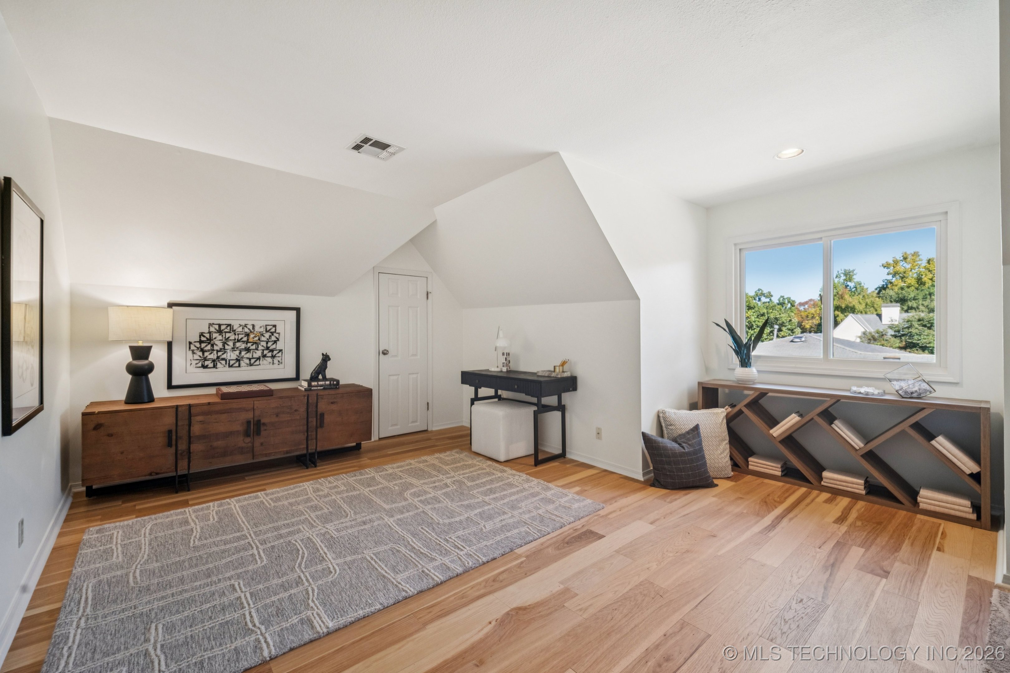 3038 S Utica Avenue Property Photo 27