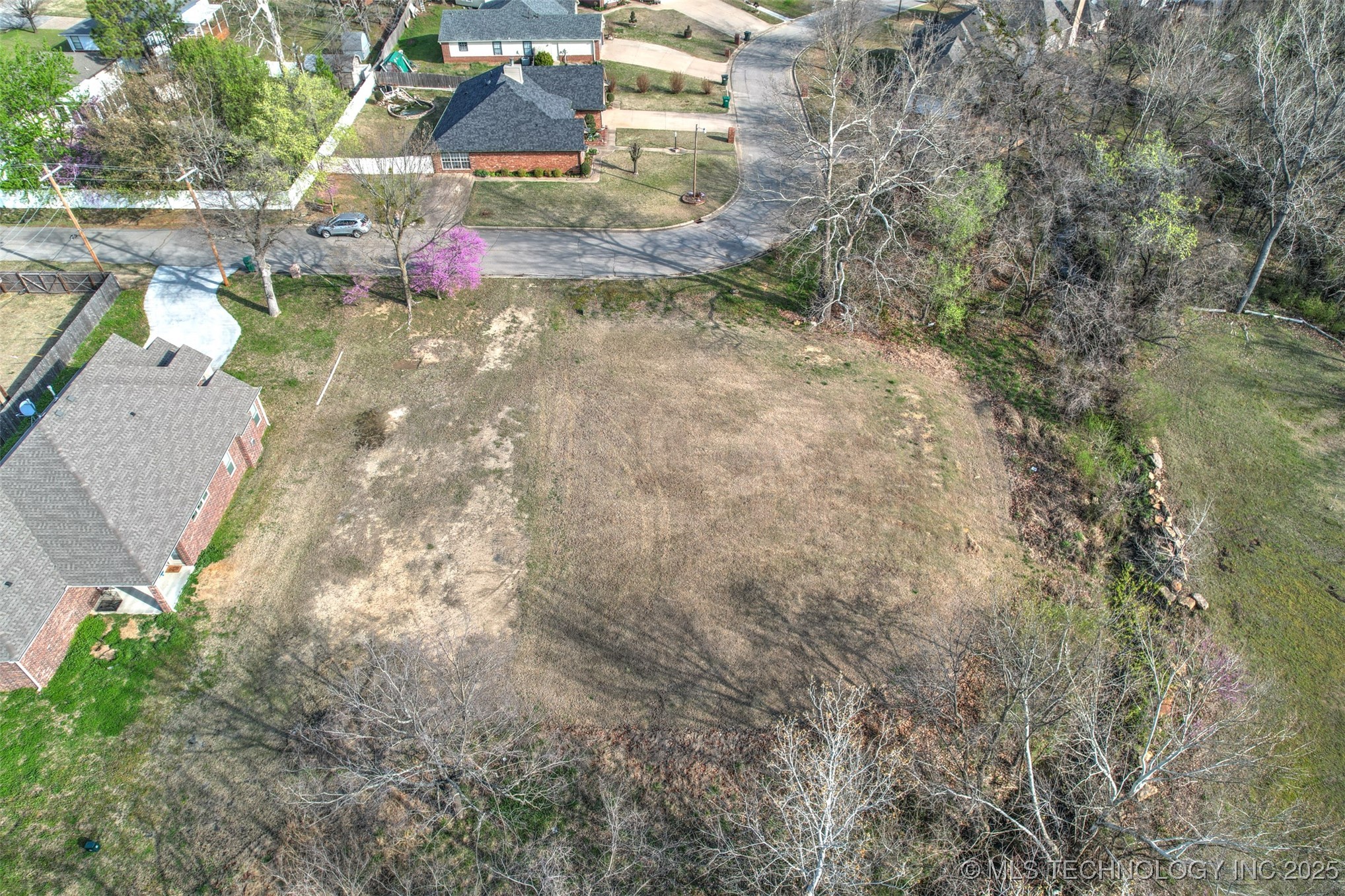 103 Woodview Lane Property Photo 8