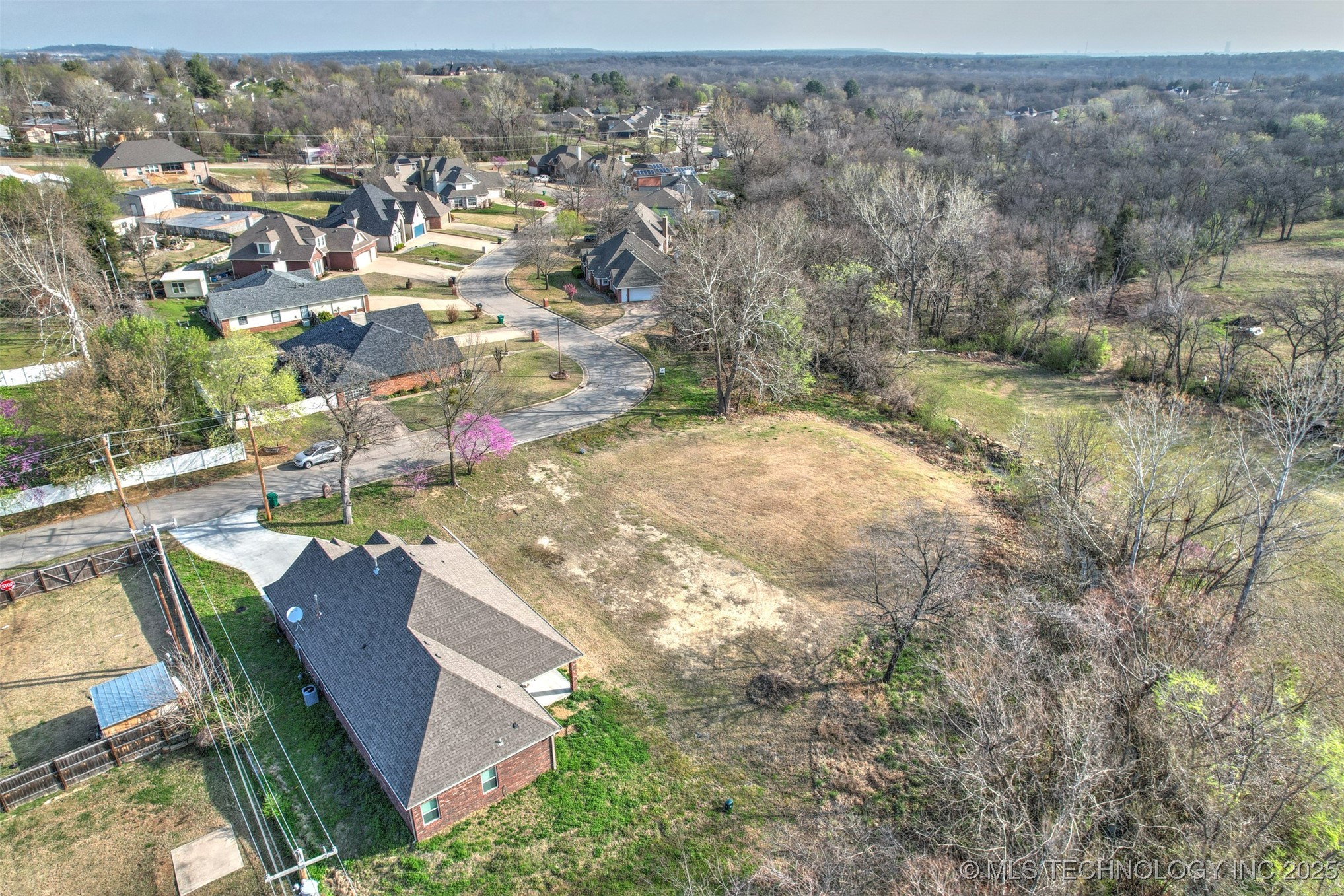 103 Woodview Lane Property Photo 10