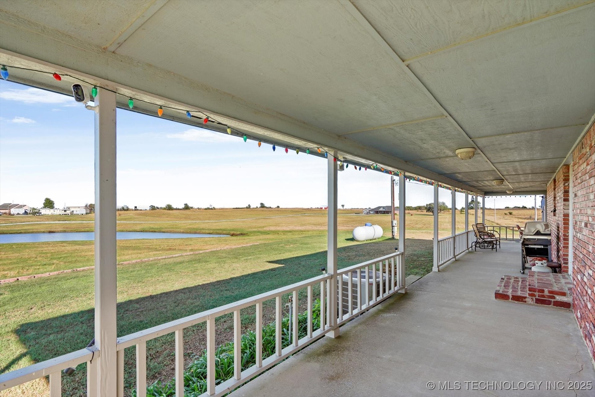 10495 S 426 Road Property Photo 3