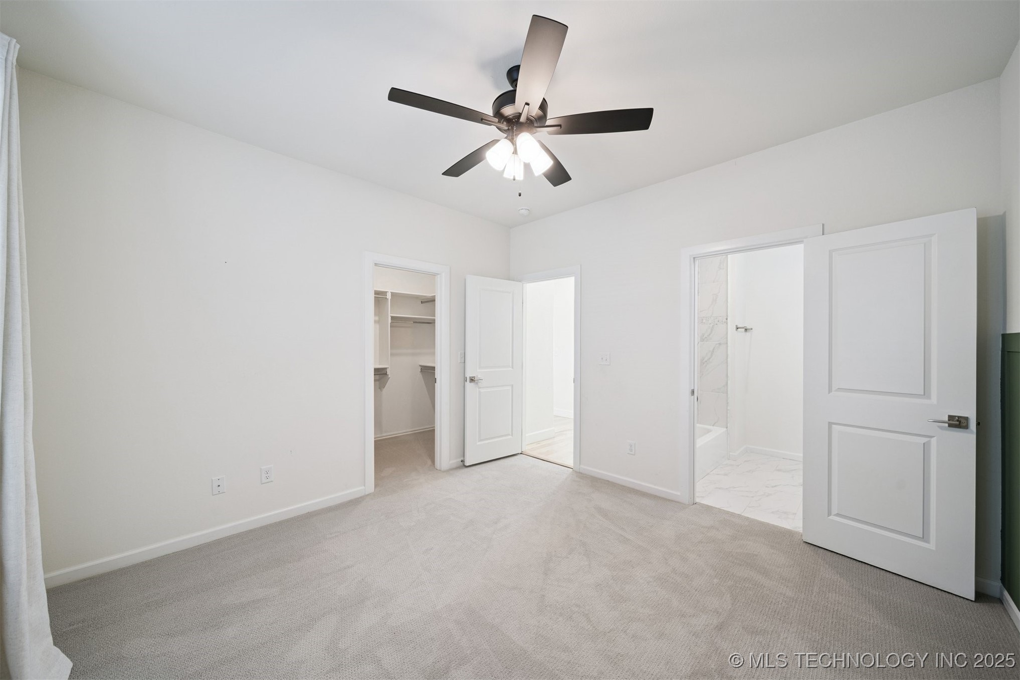 6131 N Creekwood Drive Property Photo 35