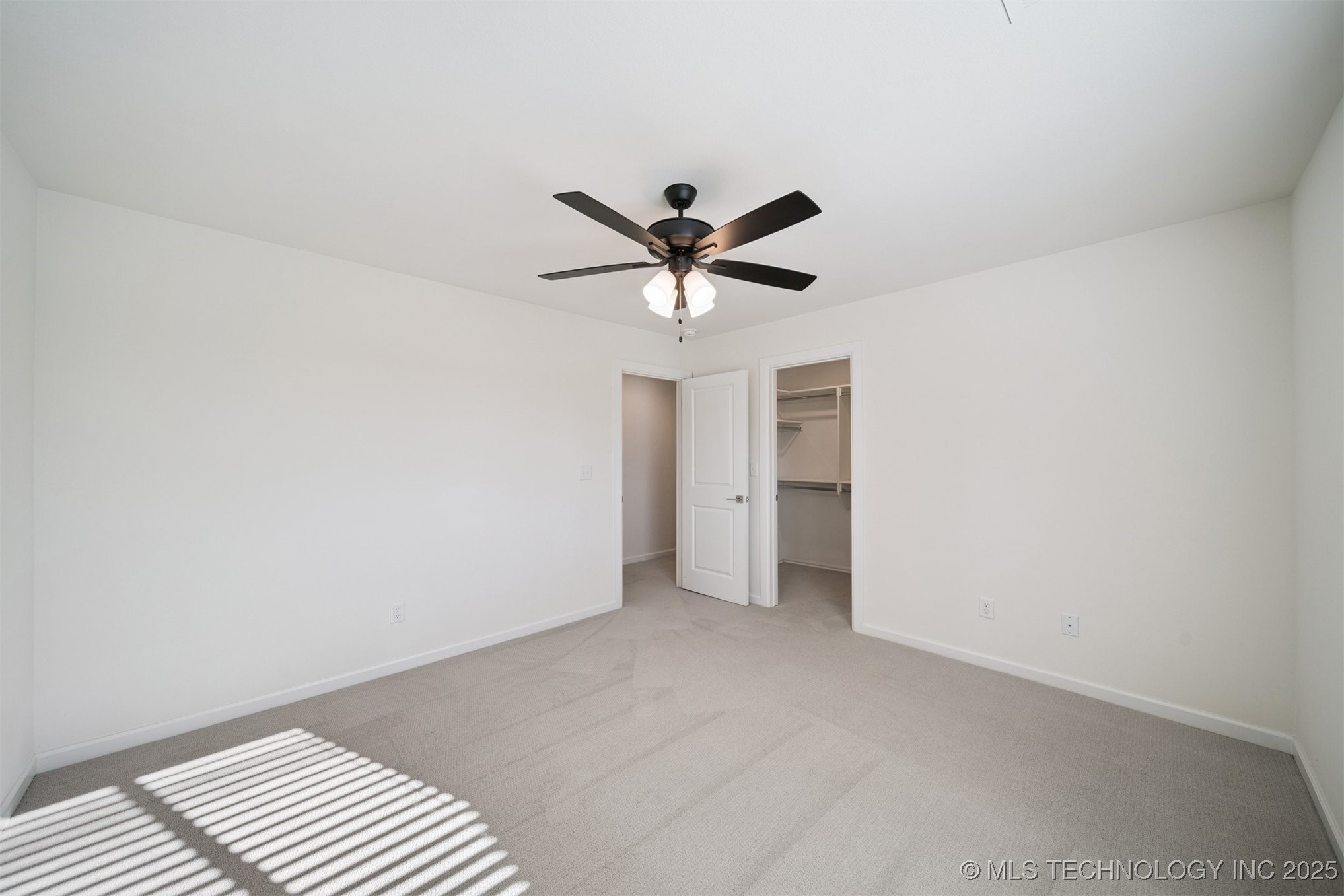 6131 N Creekwood Drive Property Photo 45