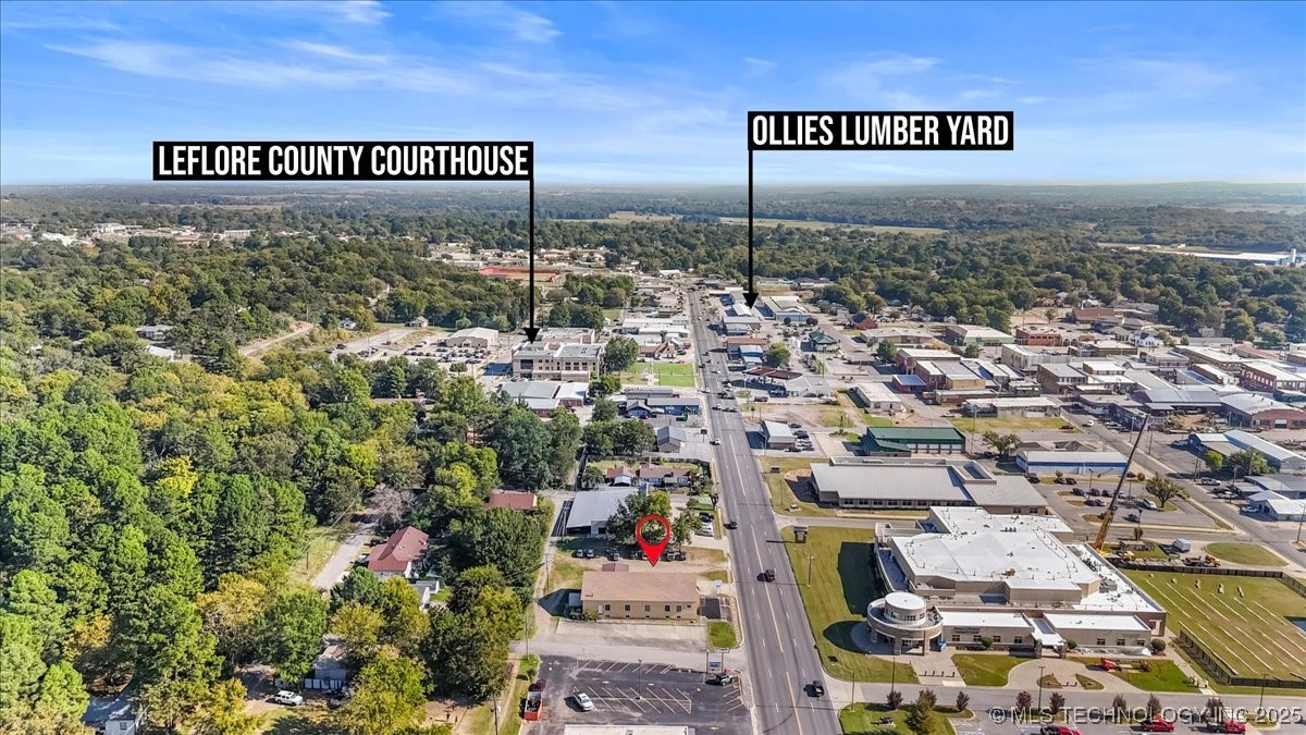 506 S Broadway Street Property Photo 53