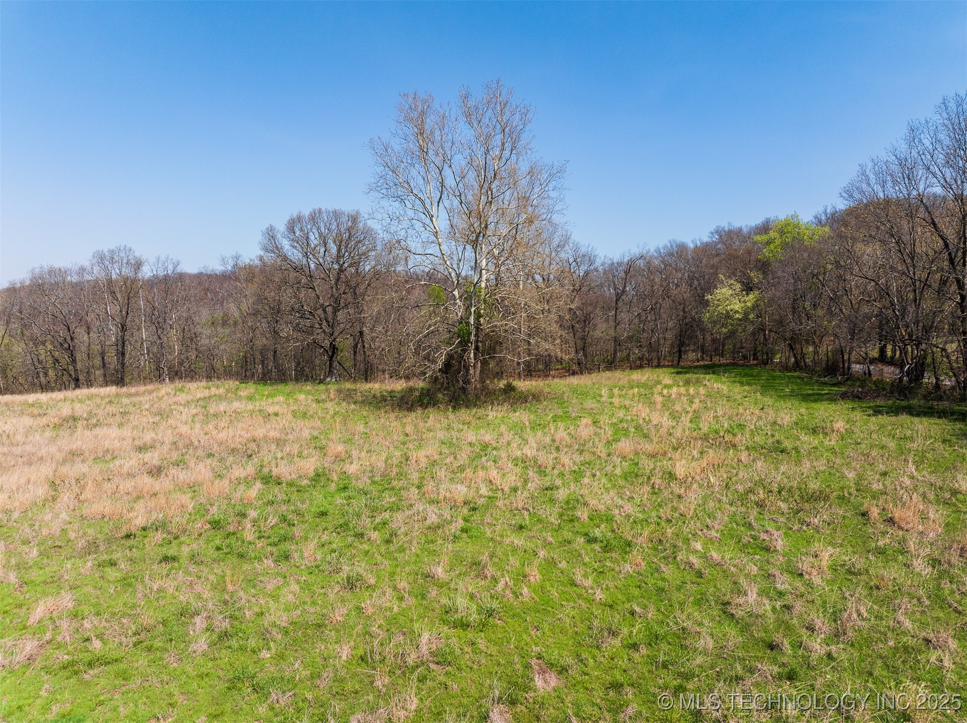 11 S 4530 Road Property Photo 38