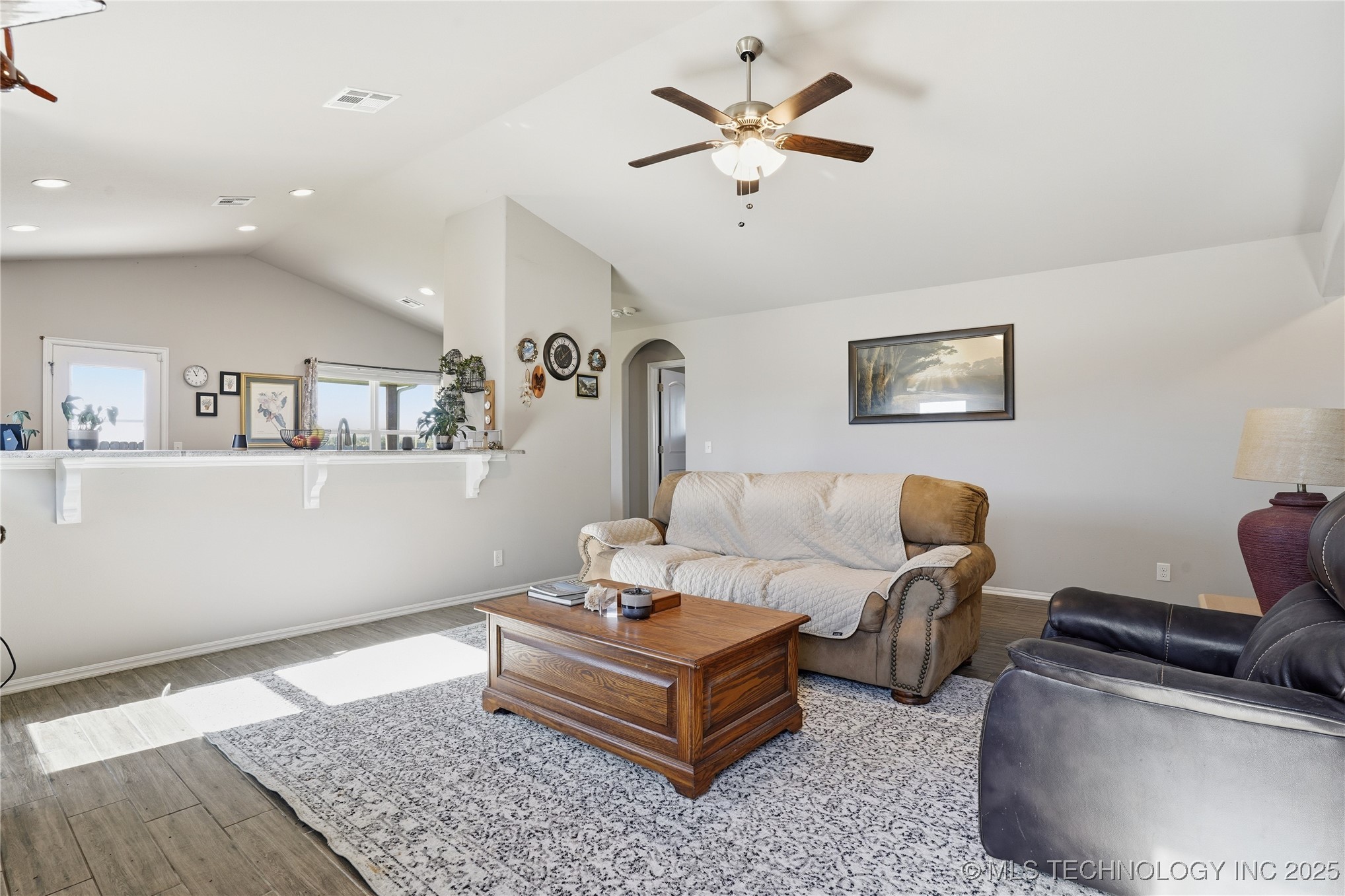 738 W 54th Street S Property Photo 13