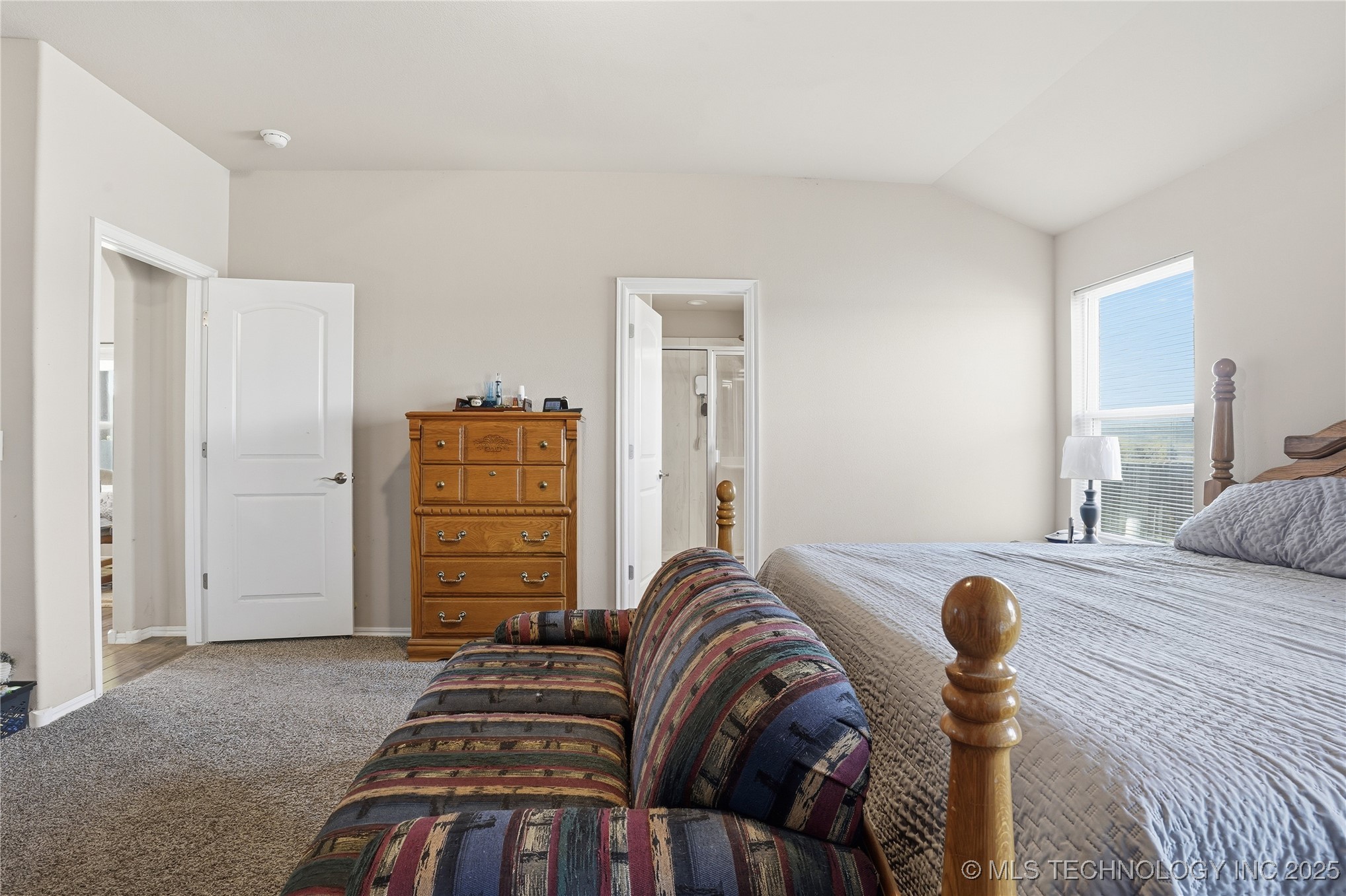 738 W 54th Street S Property Photo 21