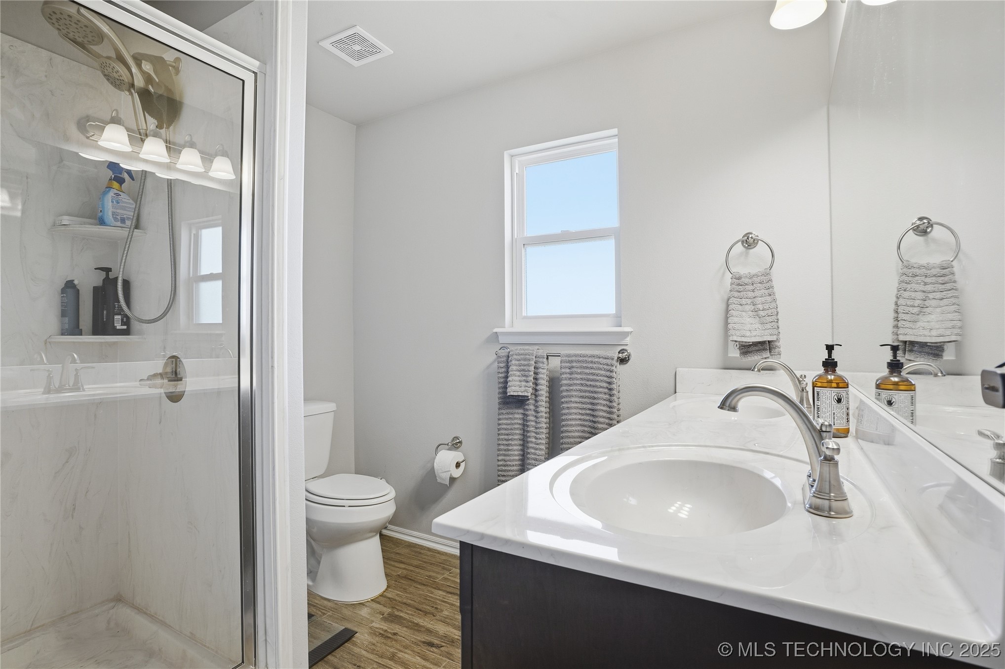 738 W 54th Street S Property Photo 24