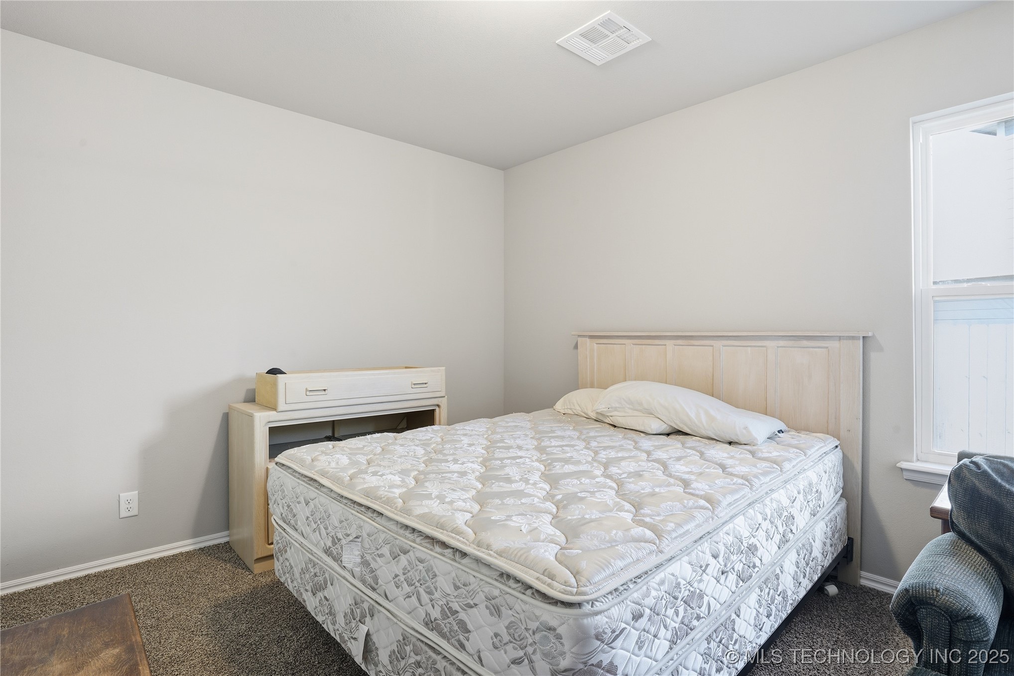 738 W 54th Street S Property Photo 30