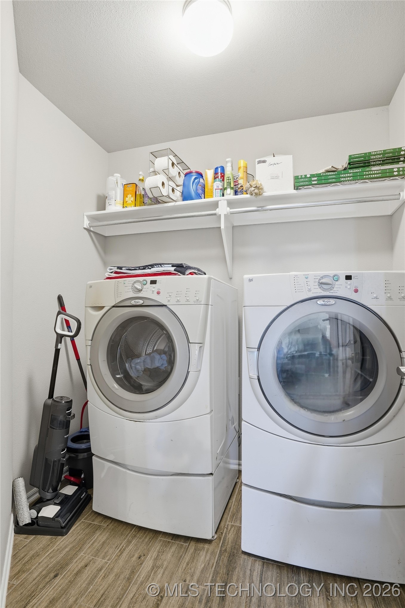 738 W 54th Street S Property Photo 36