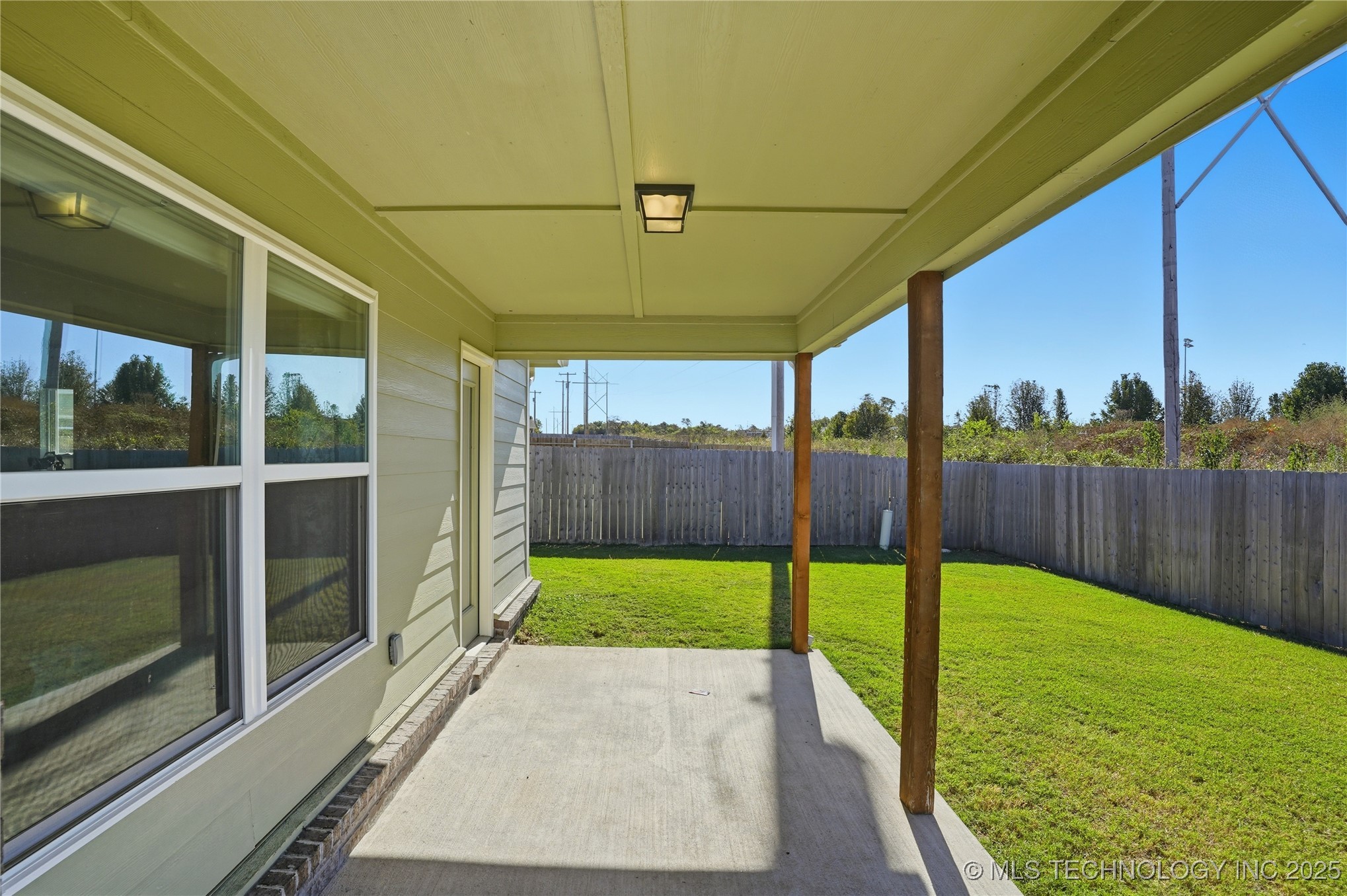 738 W 54th Street S Property Photo 38