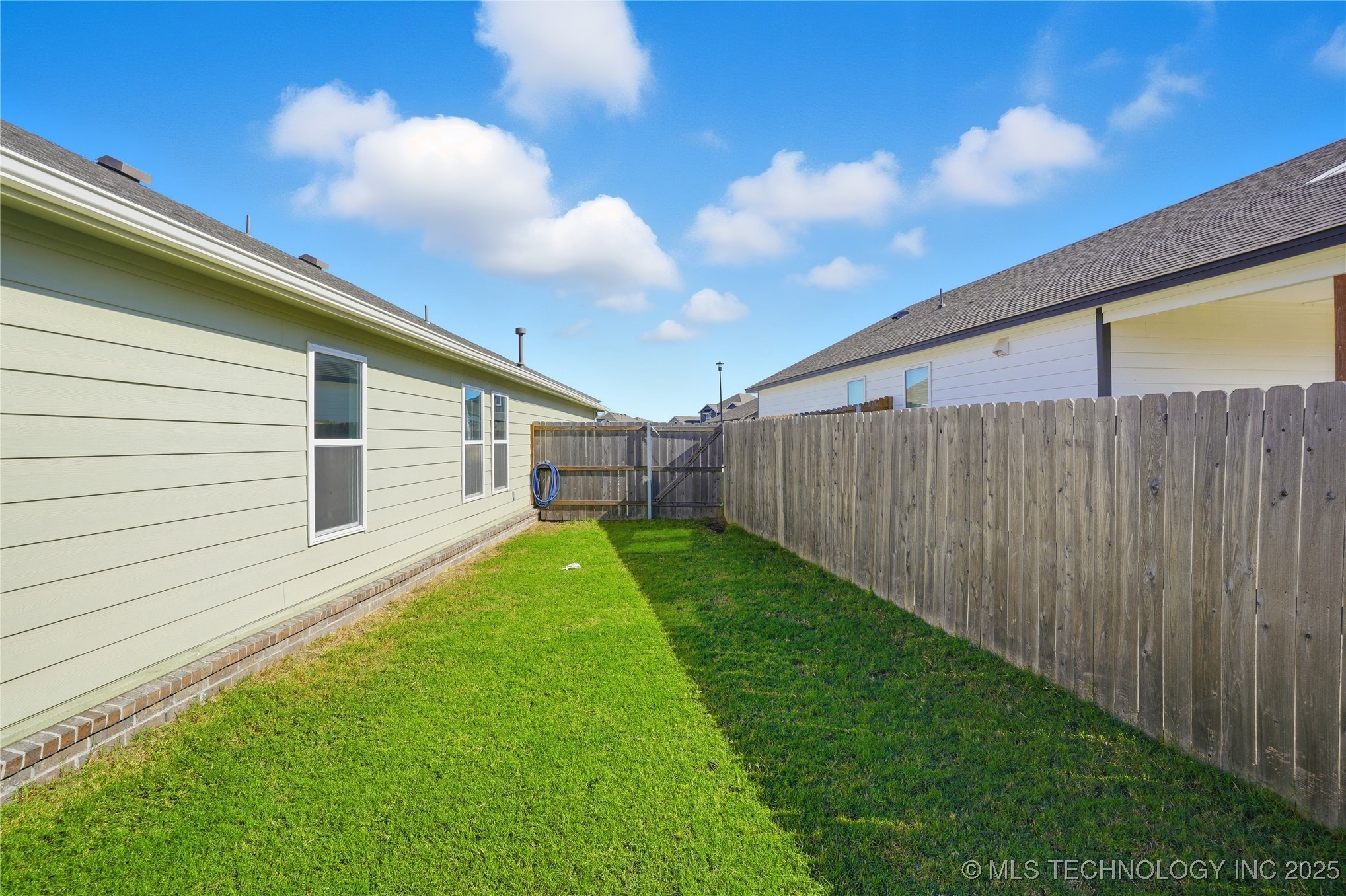 738 W 54th Street S Property Photo 39